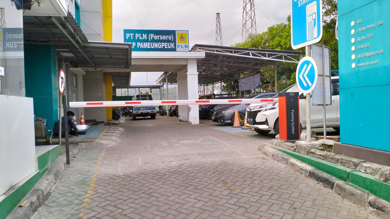 Sewa Mesin Palang Parkir mGate