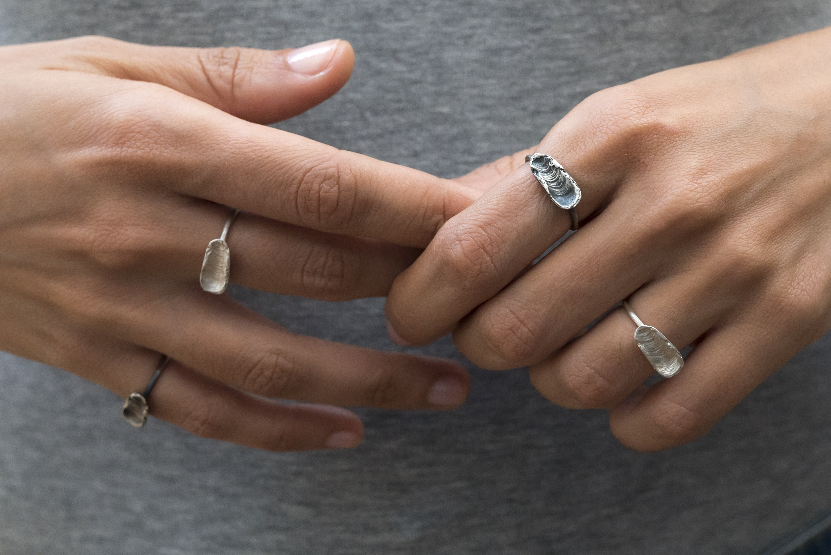 Anillo lágrima plata