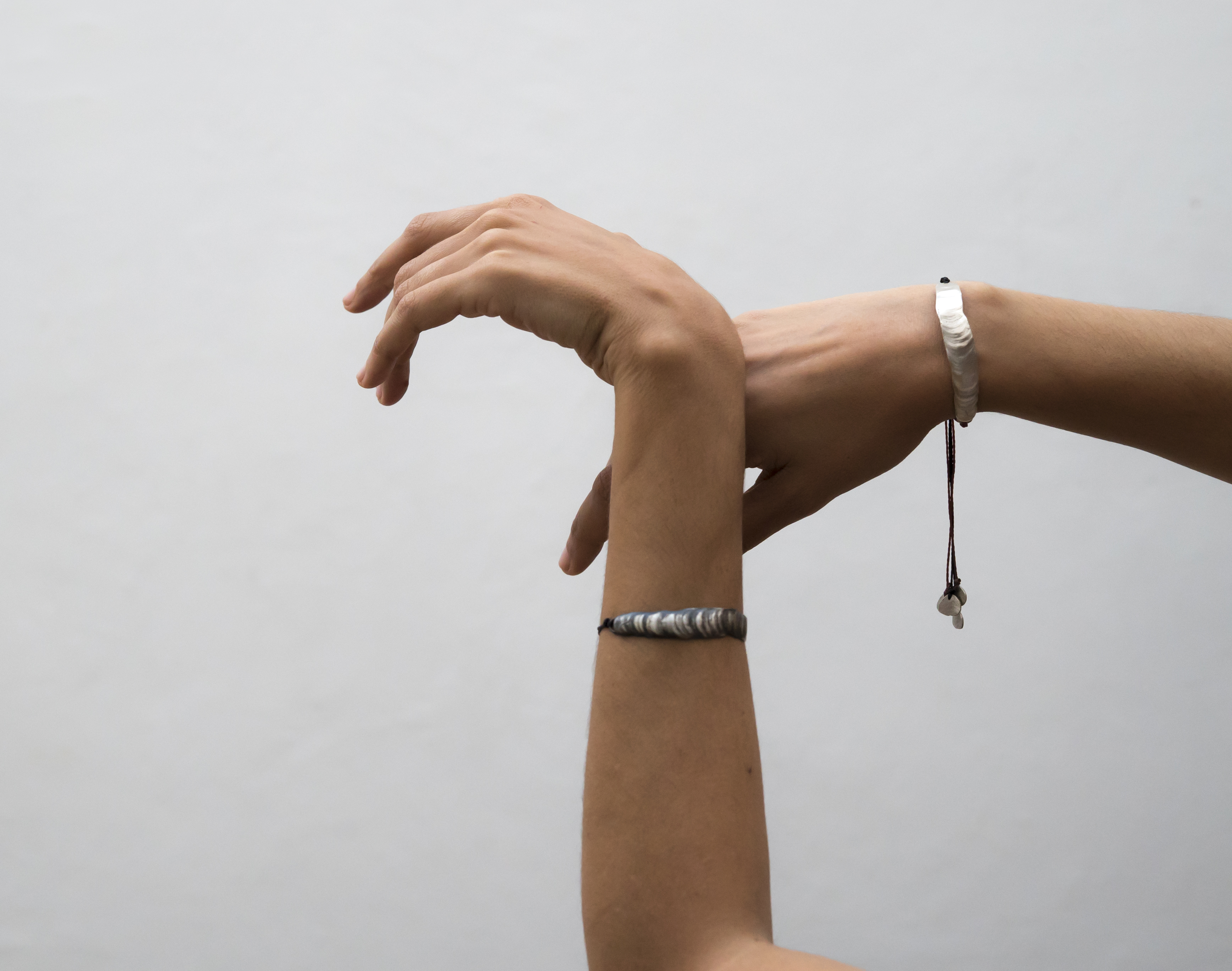 Pulsera soldadura con cordón