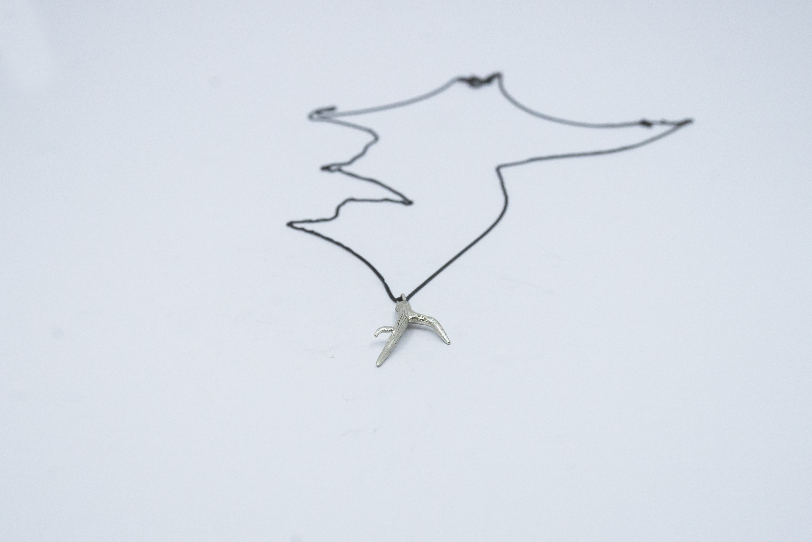 Colgante rama de plata