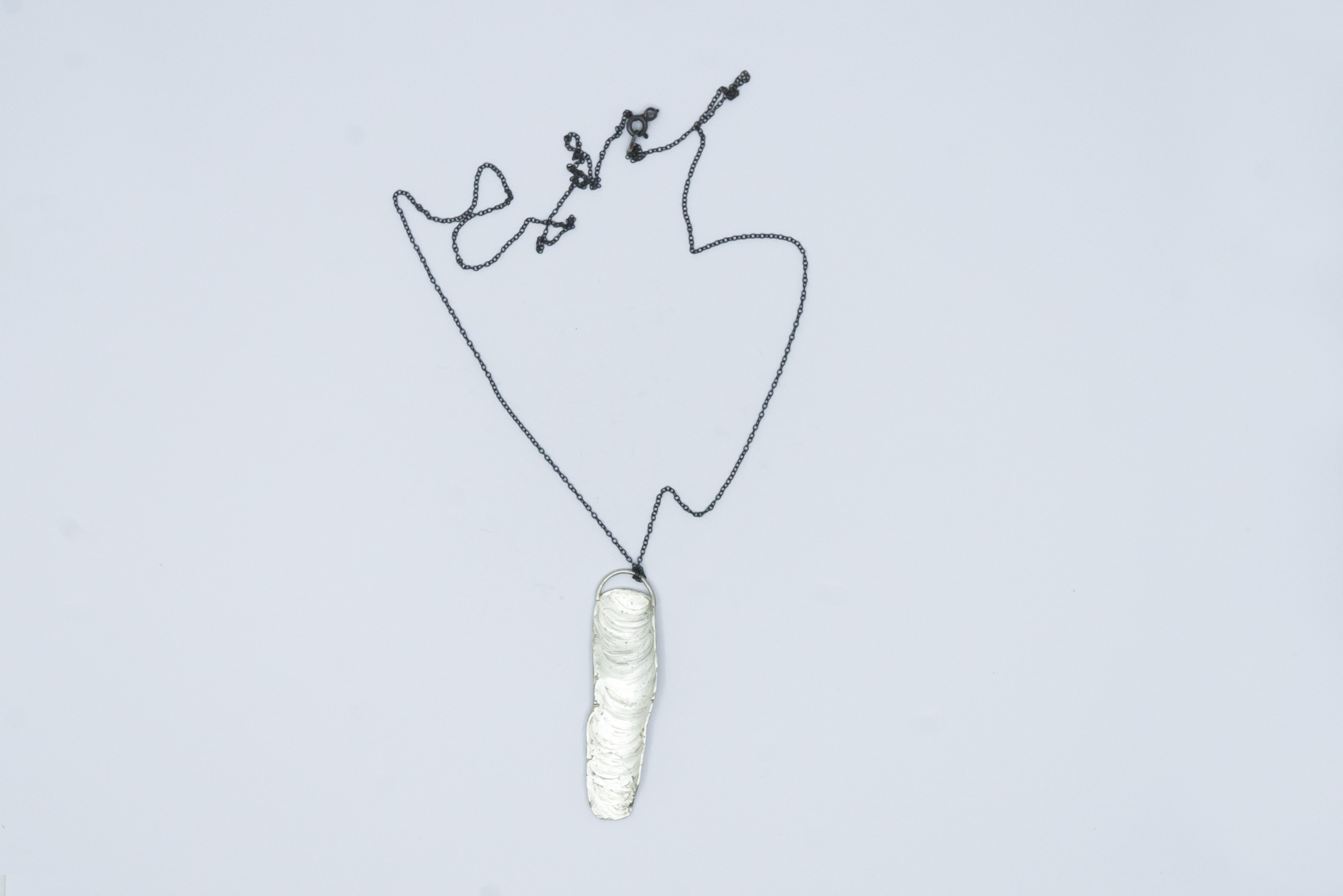 Colgante lágrima grande