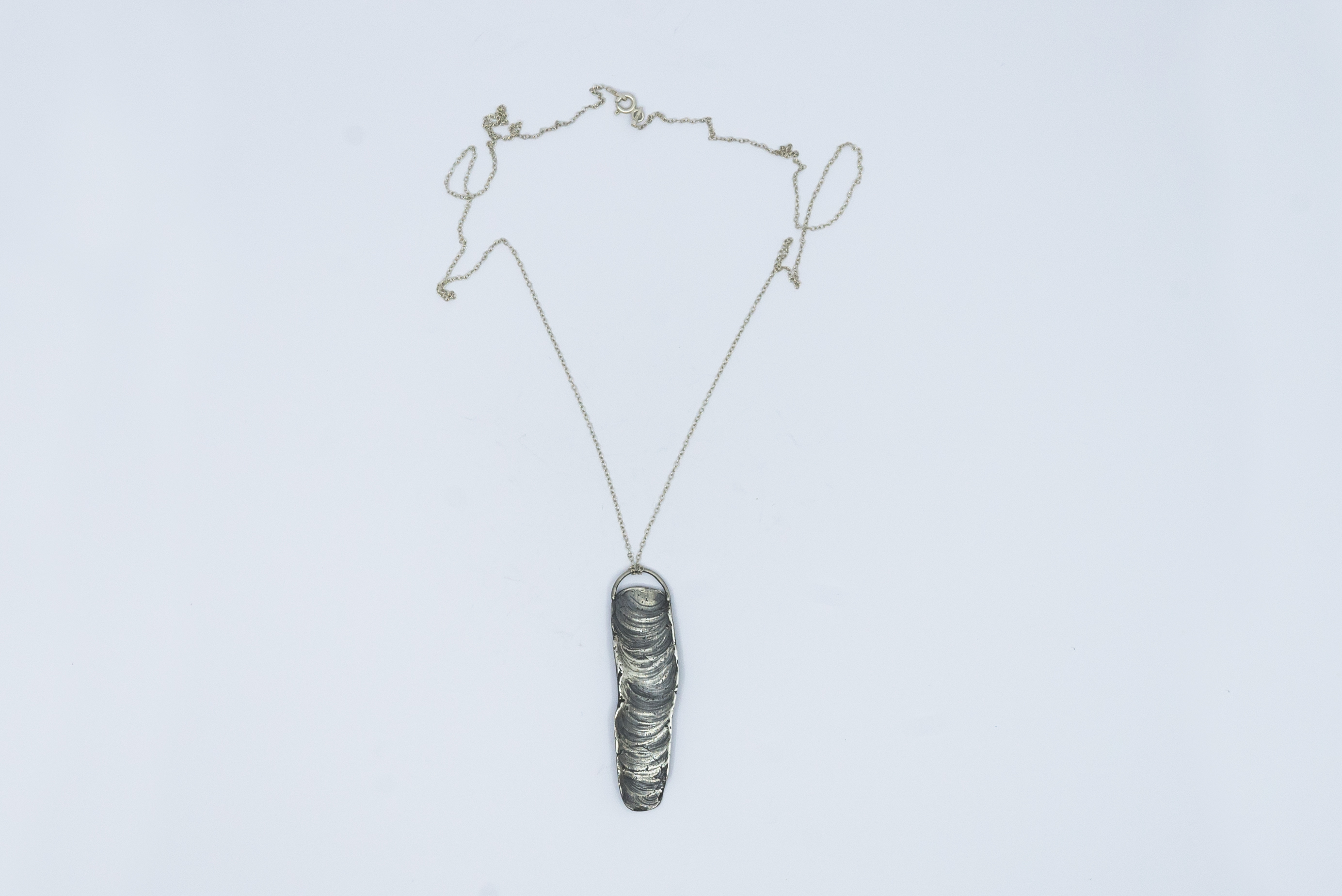 Colgante lágrima grande