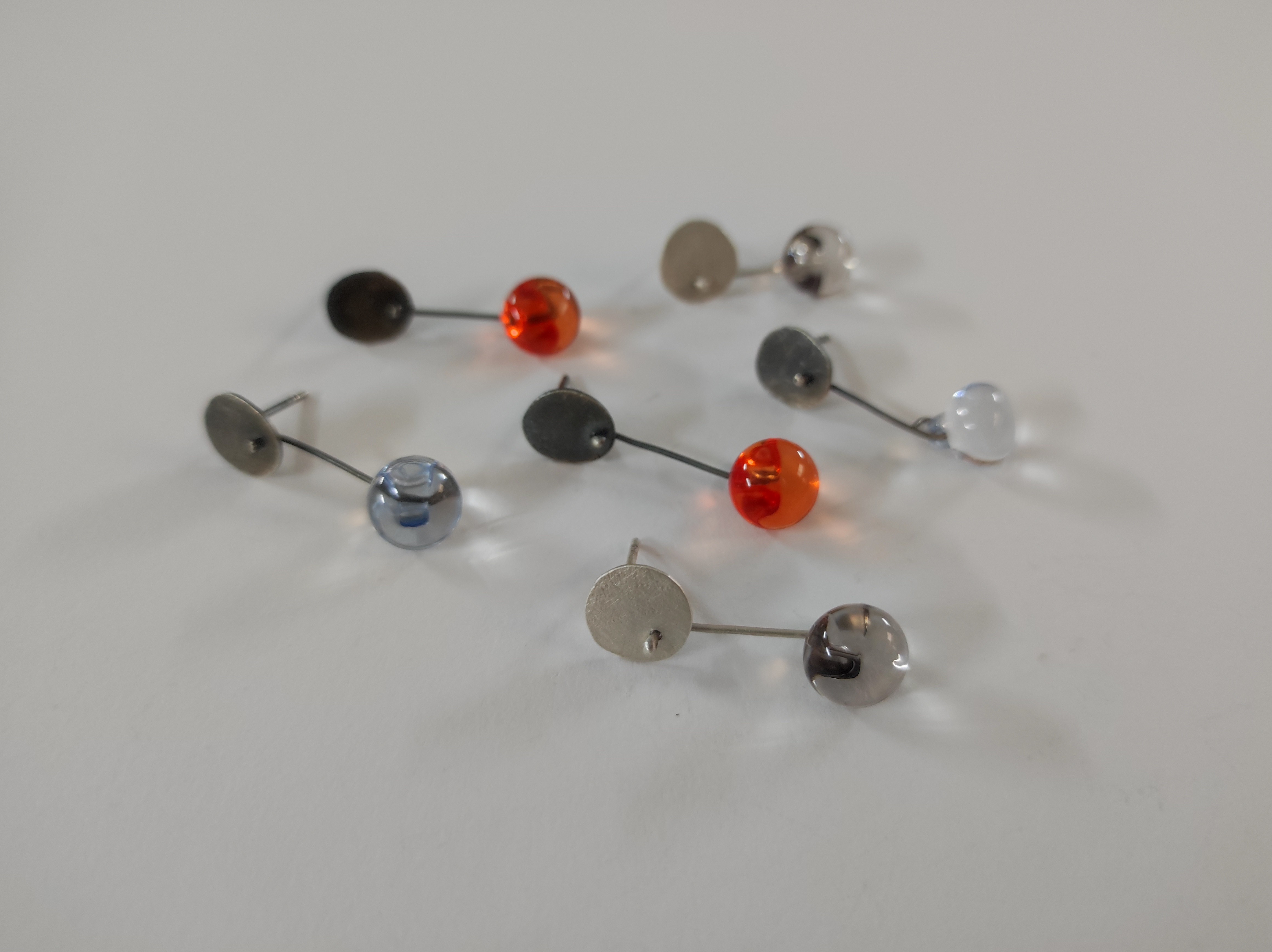 Pendientes botón gota