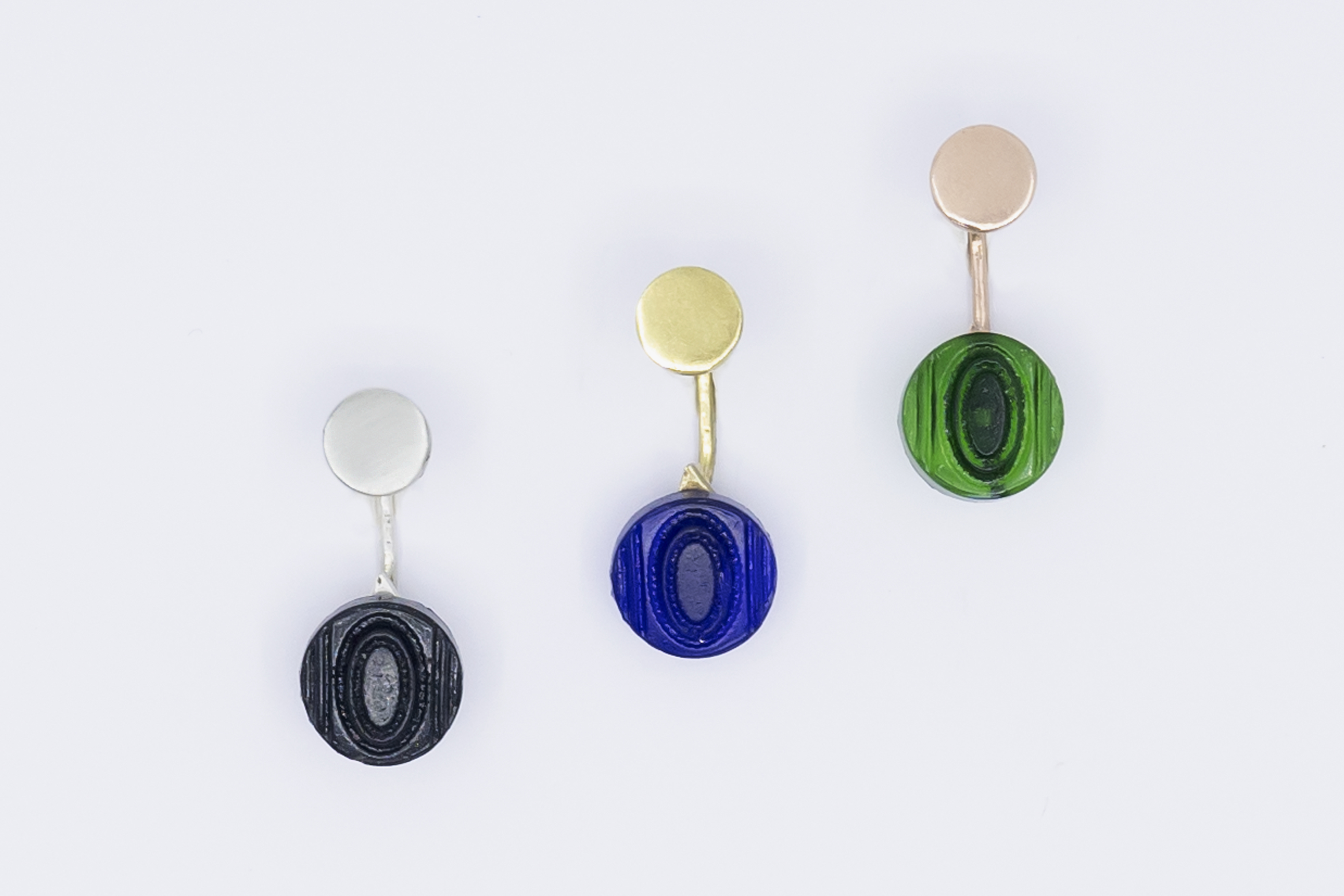 Pendientes botón con cristal redondo