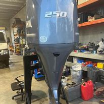 Yamaha outboards 250hp four stroke