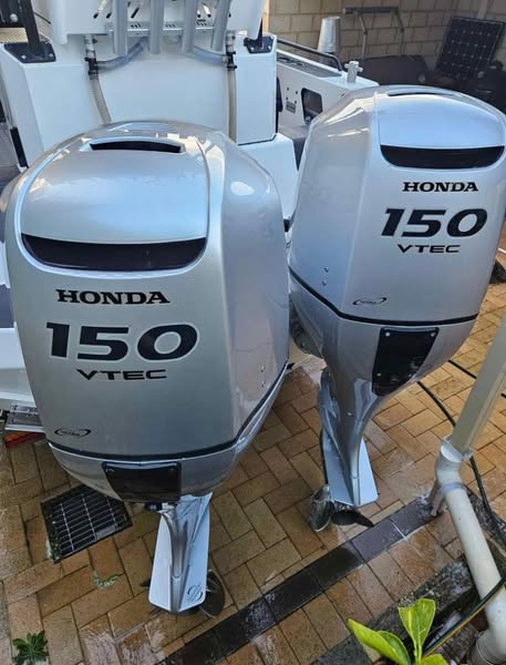 Twin 2013 150hp Honda