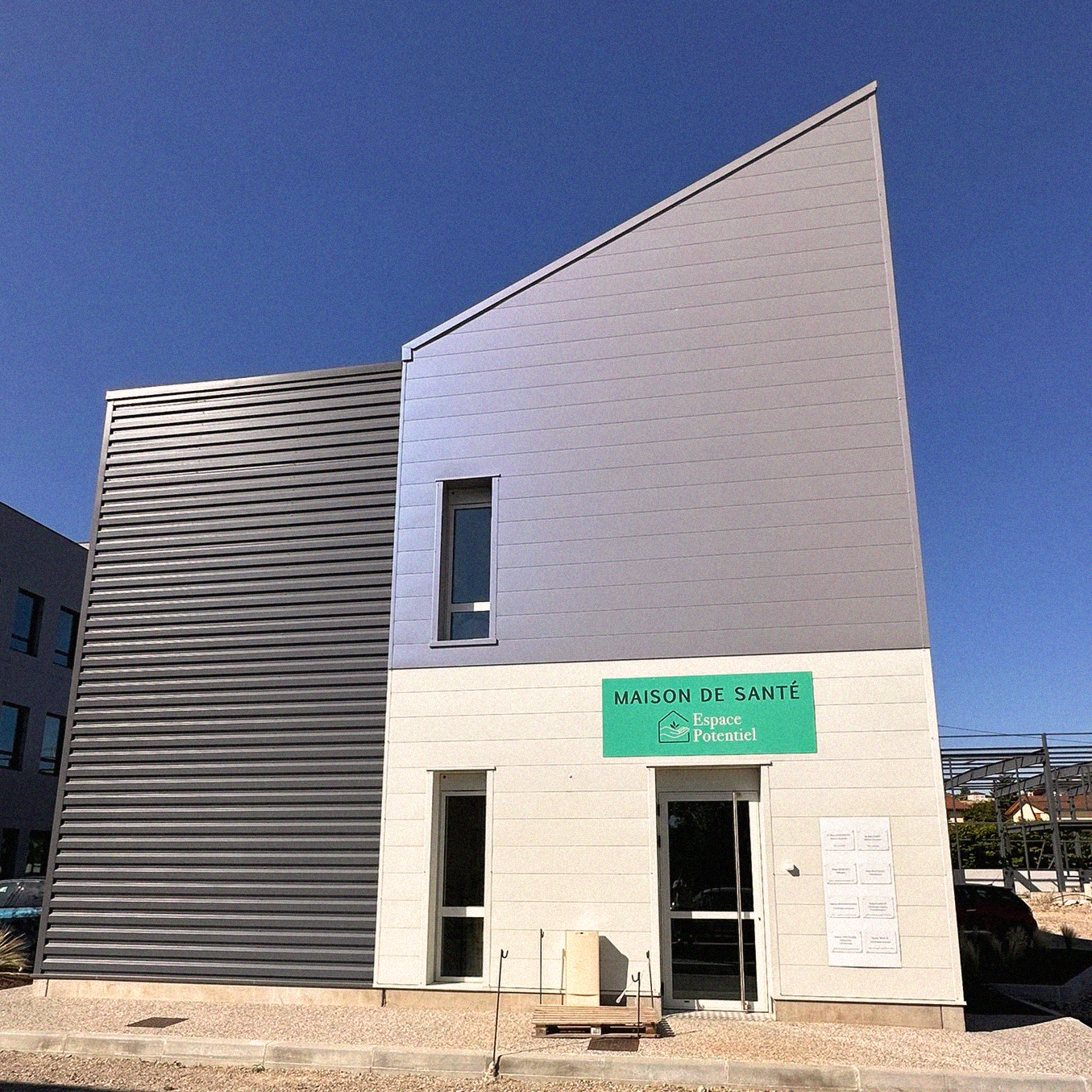 Apprenez à masser bébé