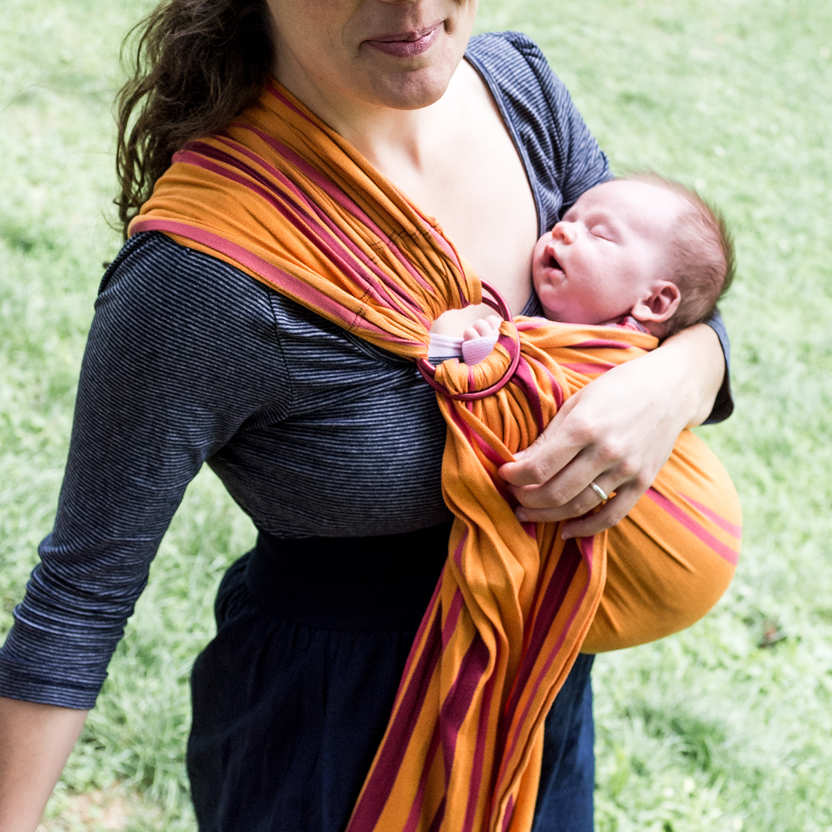 Porter son bébé en toute sécurité
