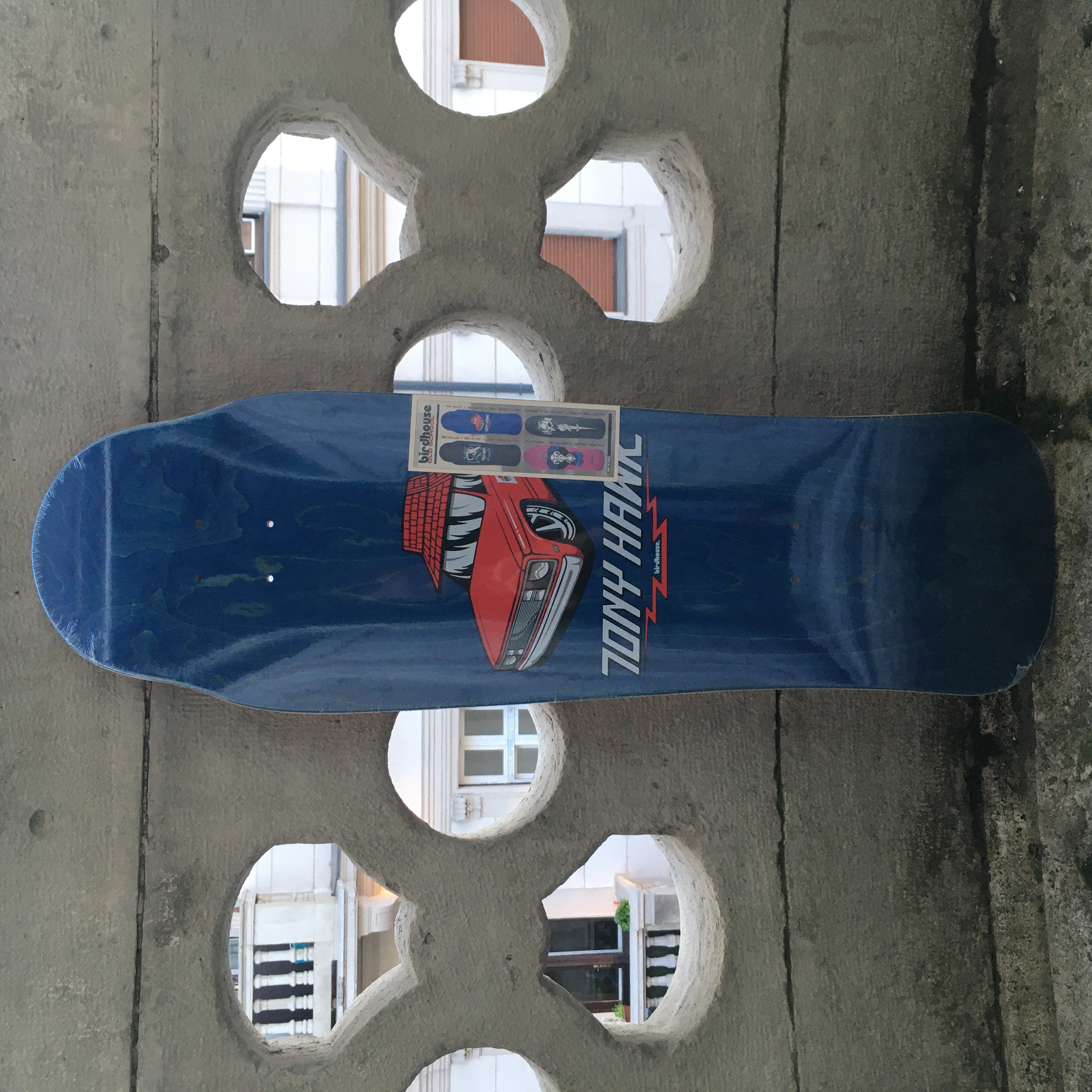 9.75 Birdhouse - Tony Hawk - TH Hut Old School  lap