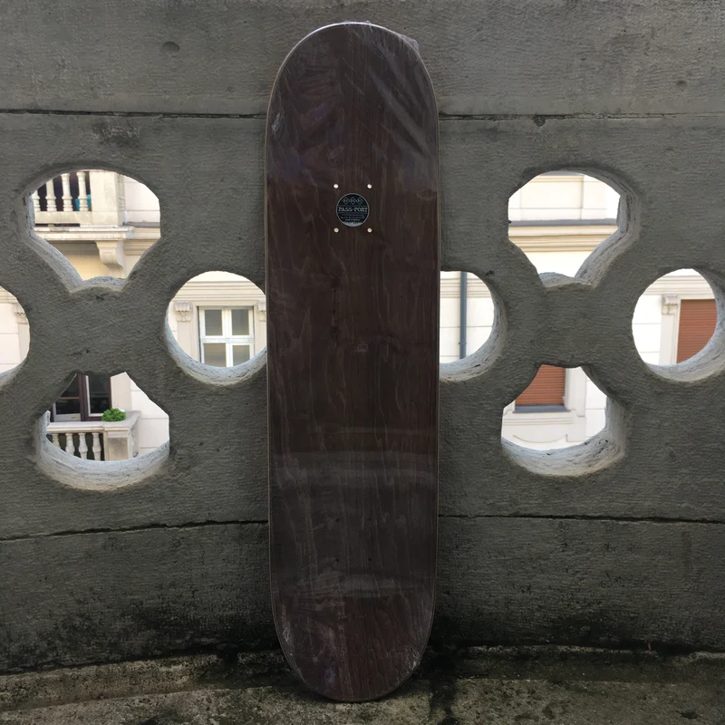 8.5 Pass~Port - Lazy Susan lap