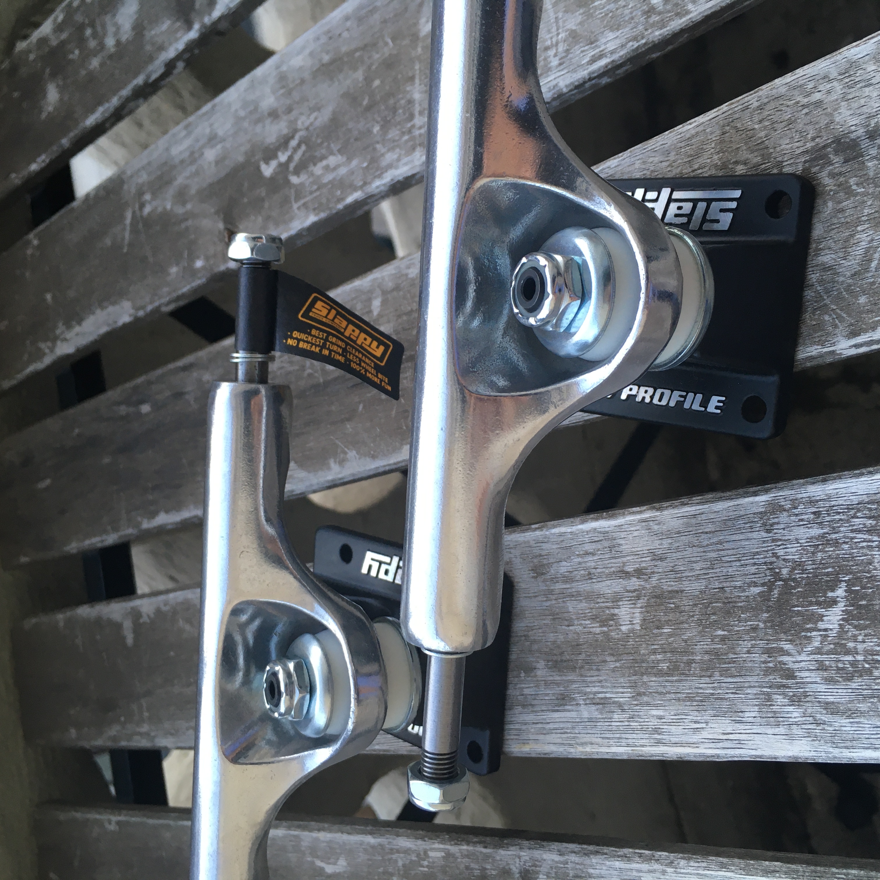 8.25 Slappy - ST1 Low Hollow - függők