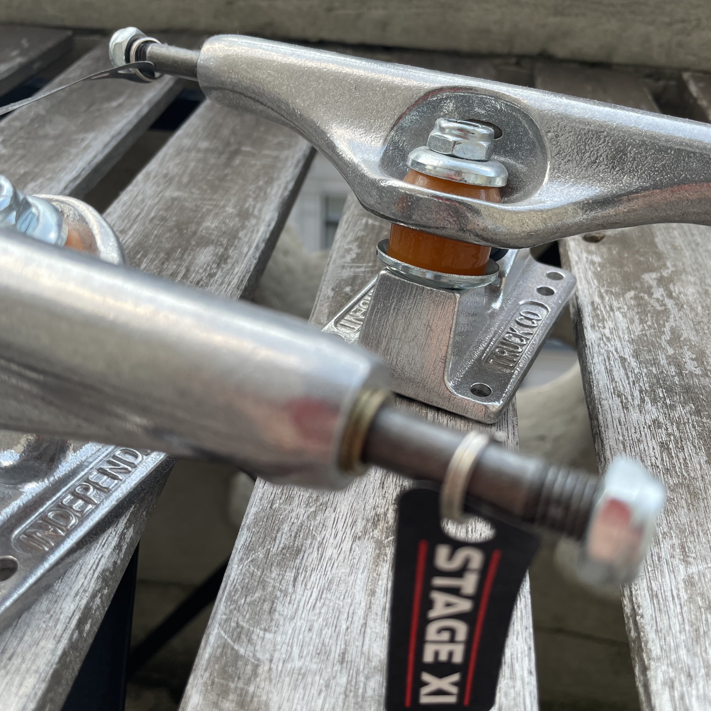 169 Independent felfüggesztés