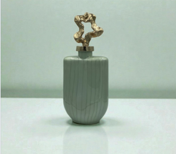 Elegant Ceramic Vase with Gold Accent