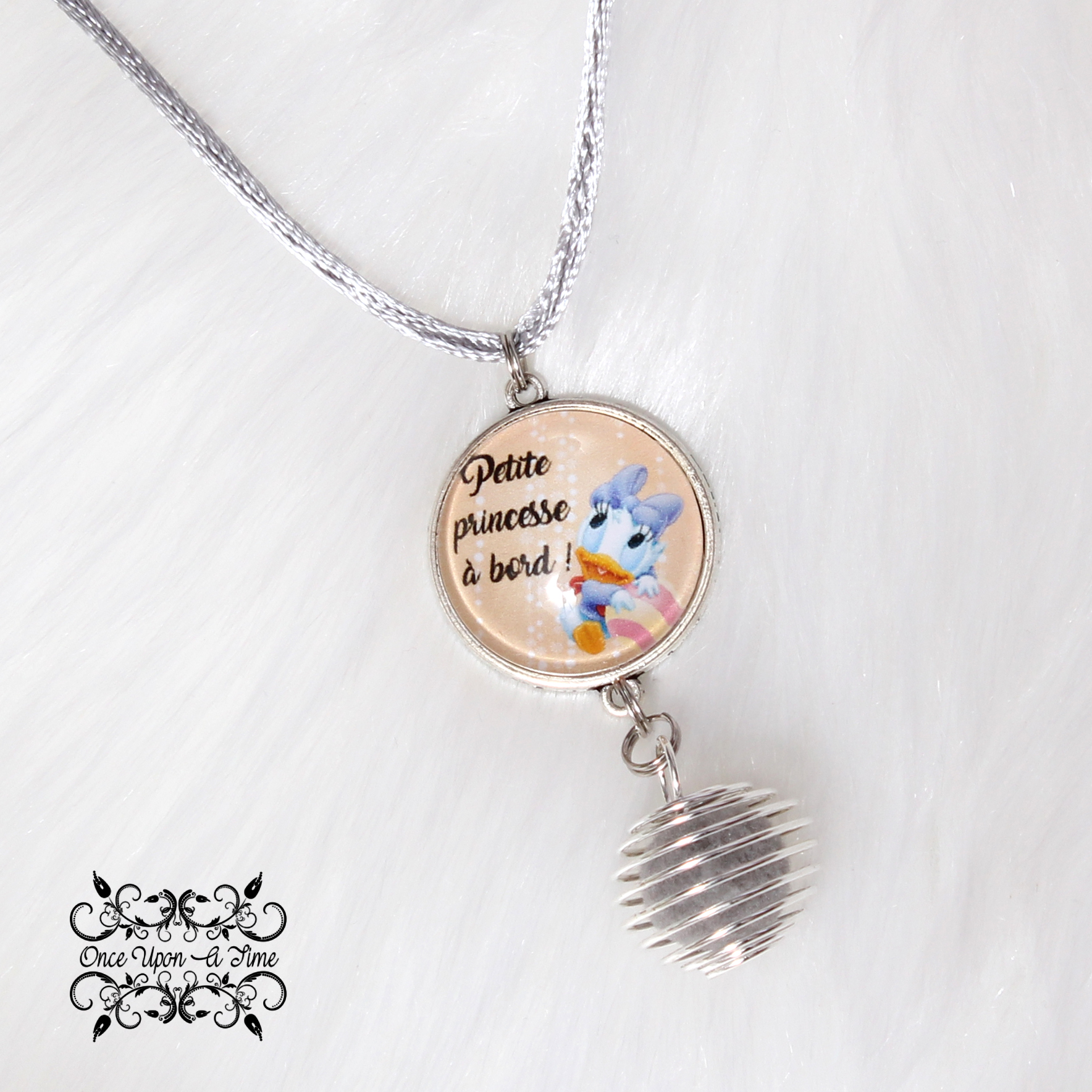 🤰Collier Bola de grossesse Donald ou Daisy " Petit prince à bord " OU " Petite princesse à bord" ✨