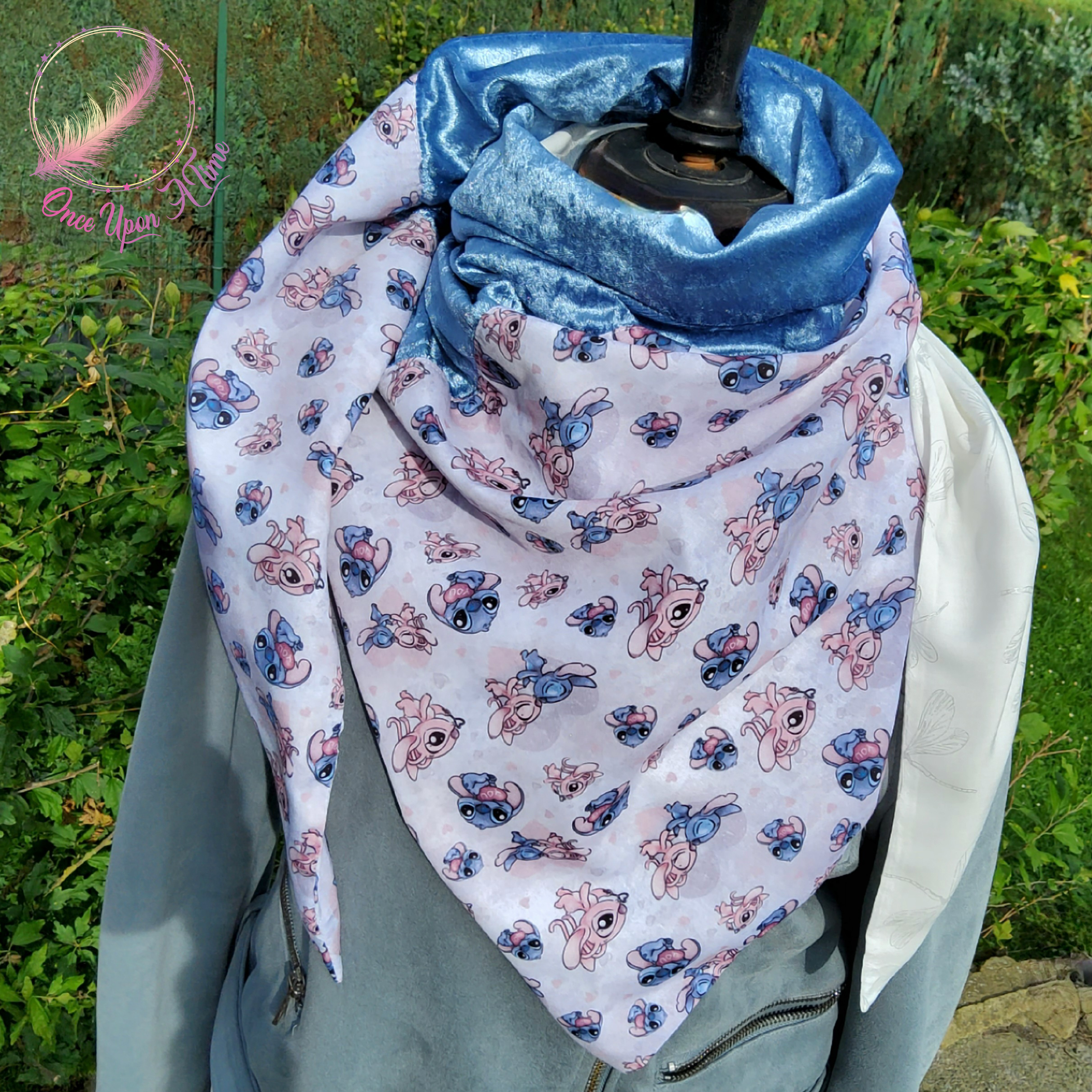 ❄️🍂 Foulard / Chèche femme et adolescent - Stitch 🍂❄️