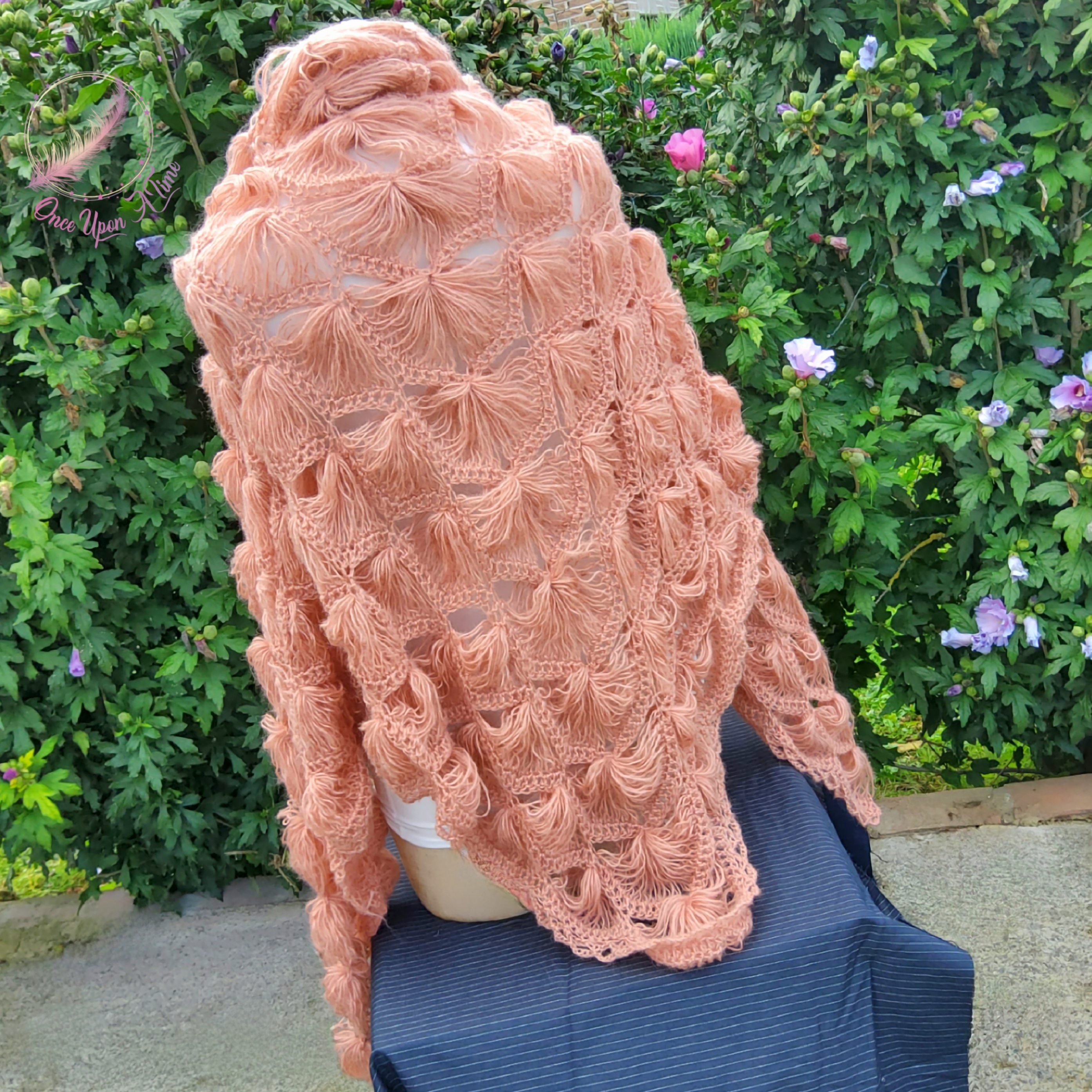 Châle au crochet d'art - Couleur rouille