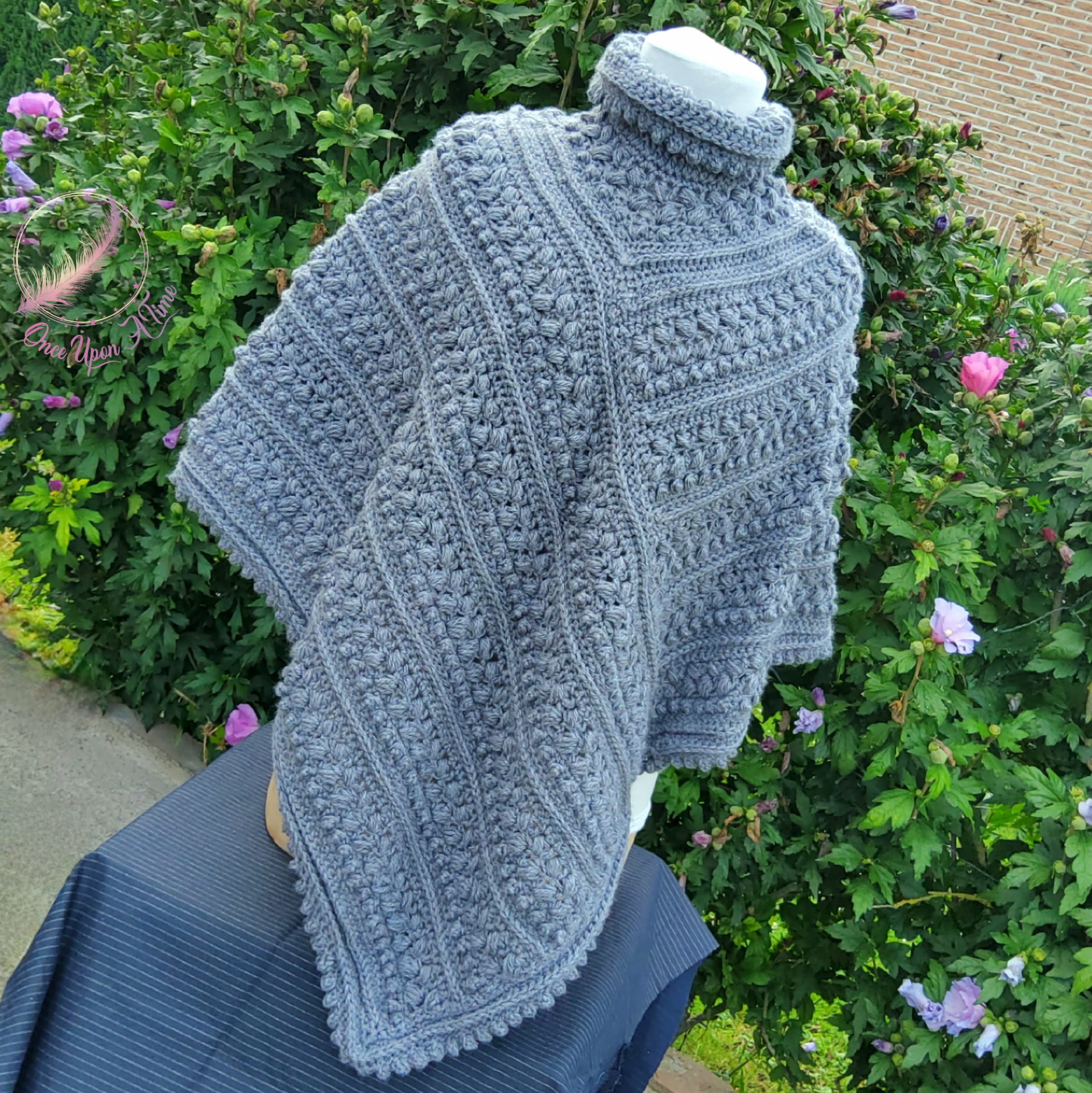 Poncho - "Alicia" - Gris