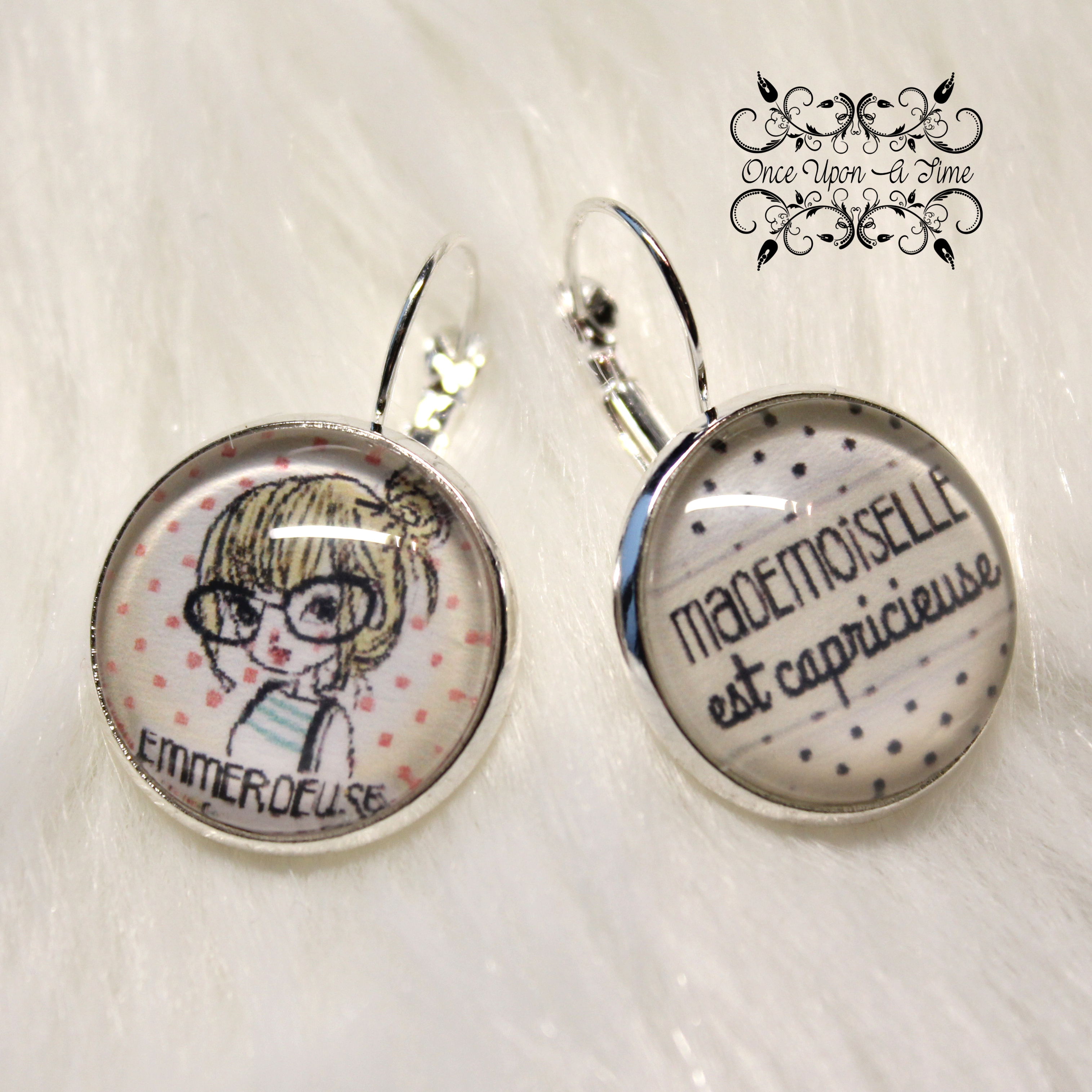✨ Boucles d'oreilles fantaisie - Emmerdeuse. Mademoiselle est capricieuse ! ✨