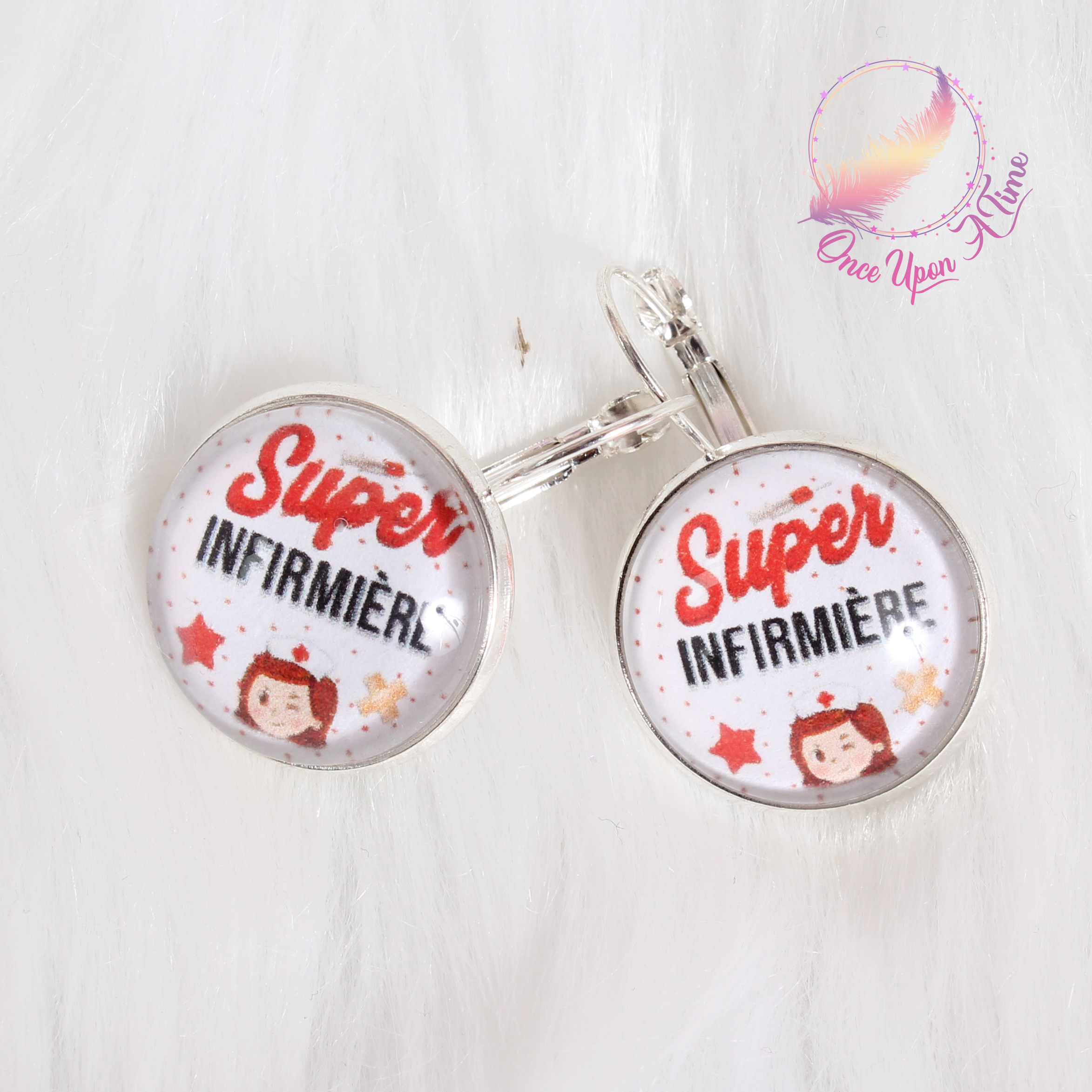 ✨ Boucles d'oreilles fantaisie - Super infirmière ✨