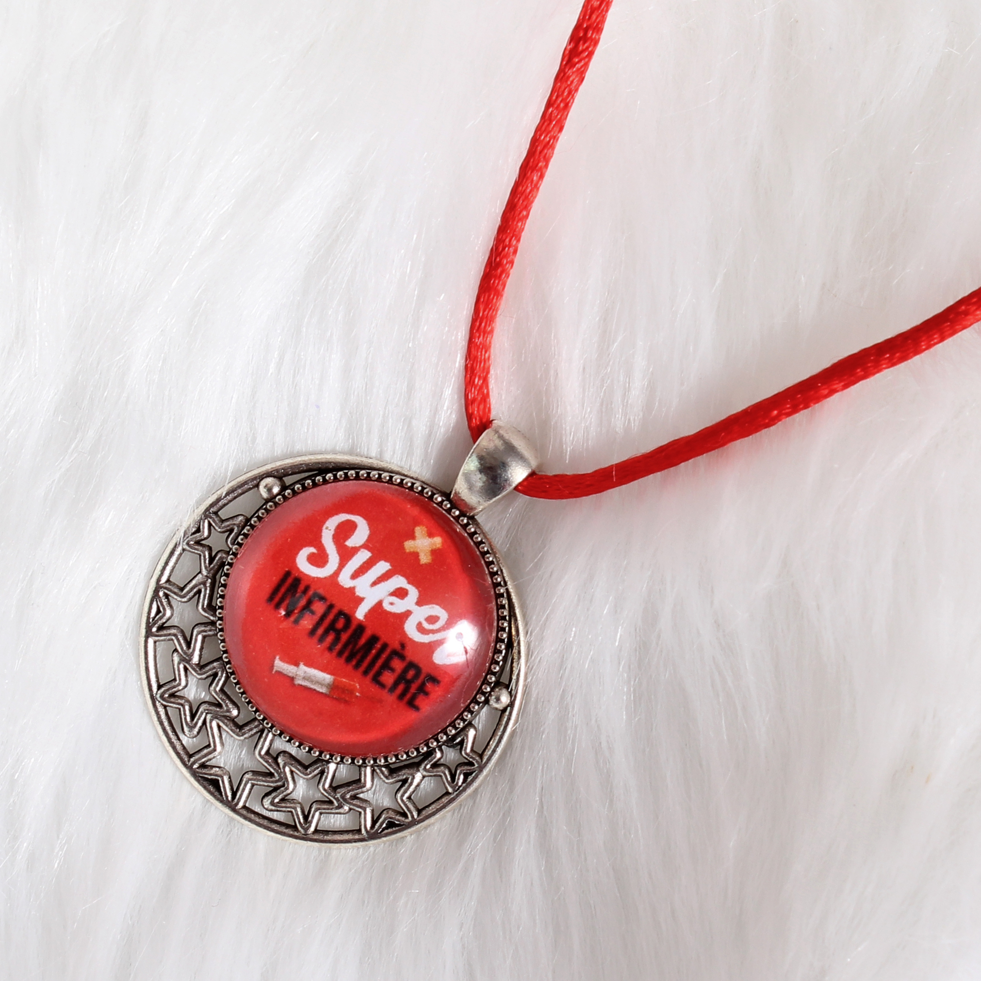 ✨ Collier fantaisie - Super infirmière - Plusieurs modèles ✨