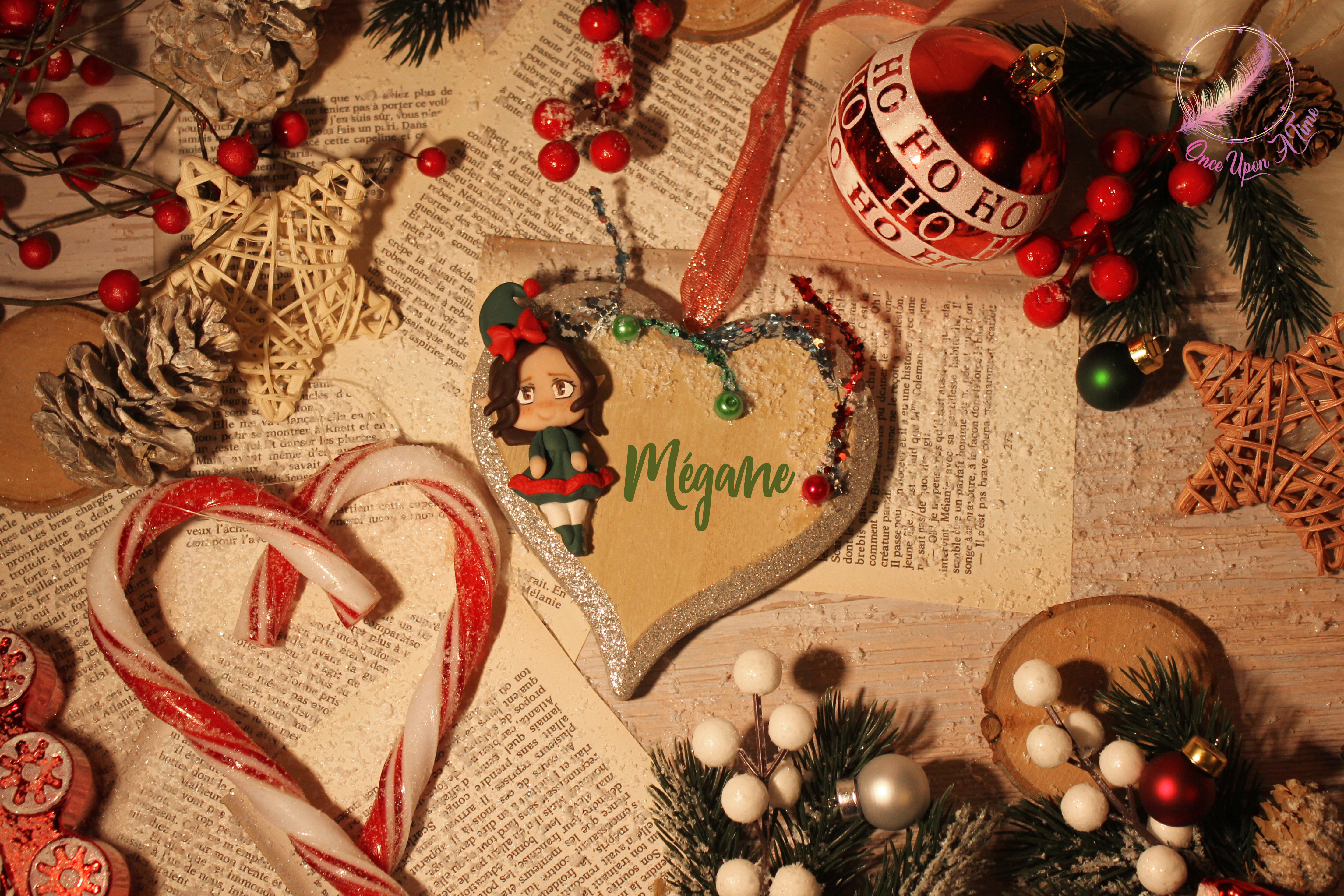 🎄🎅 Petite suspension étoile en bois et petite fille de Noël verte🤶🎄