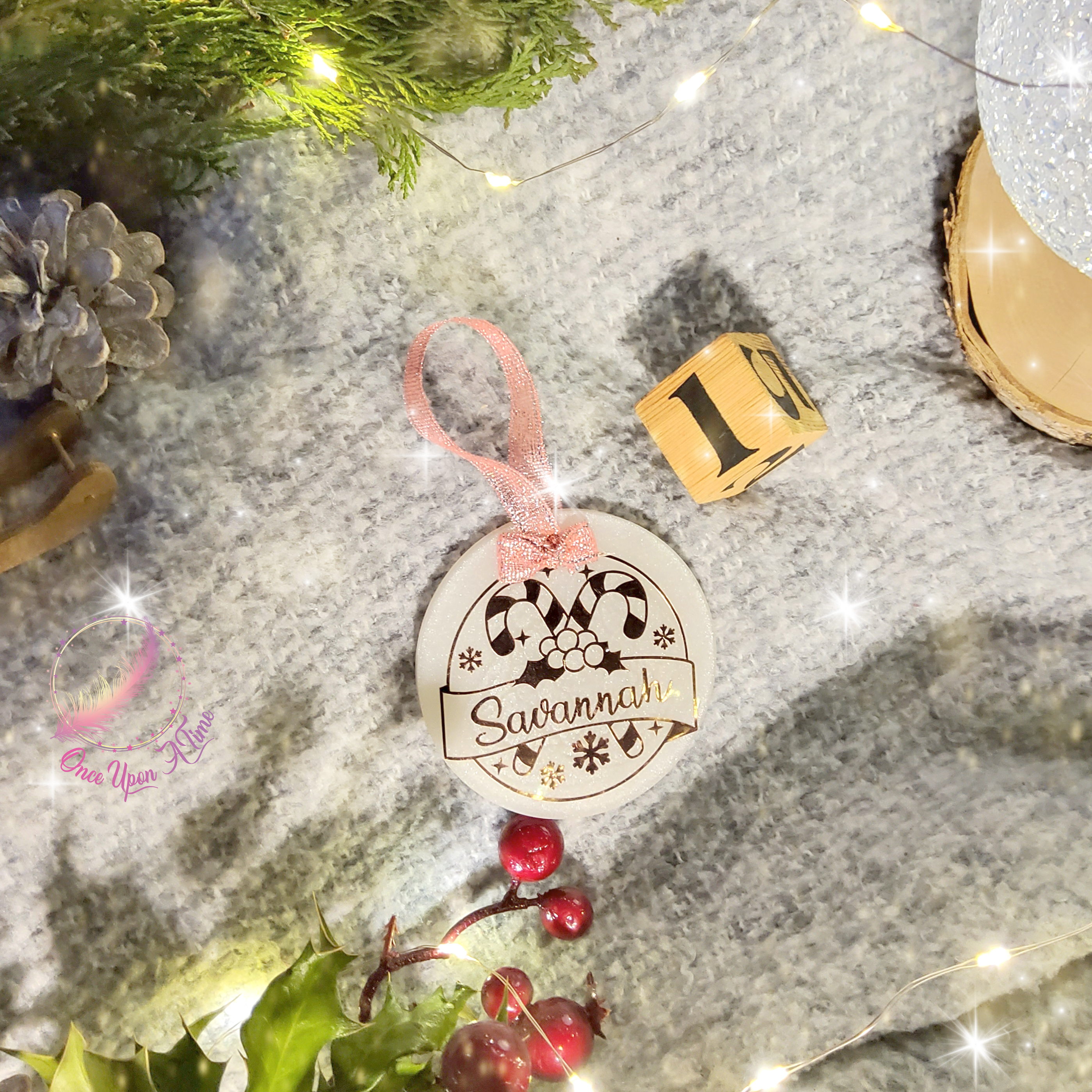🎄🎅 Boule de Noël plate en résine - Blanc, bleu nuit, vert, rouge - Différents modèles 🤶🎄