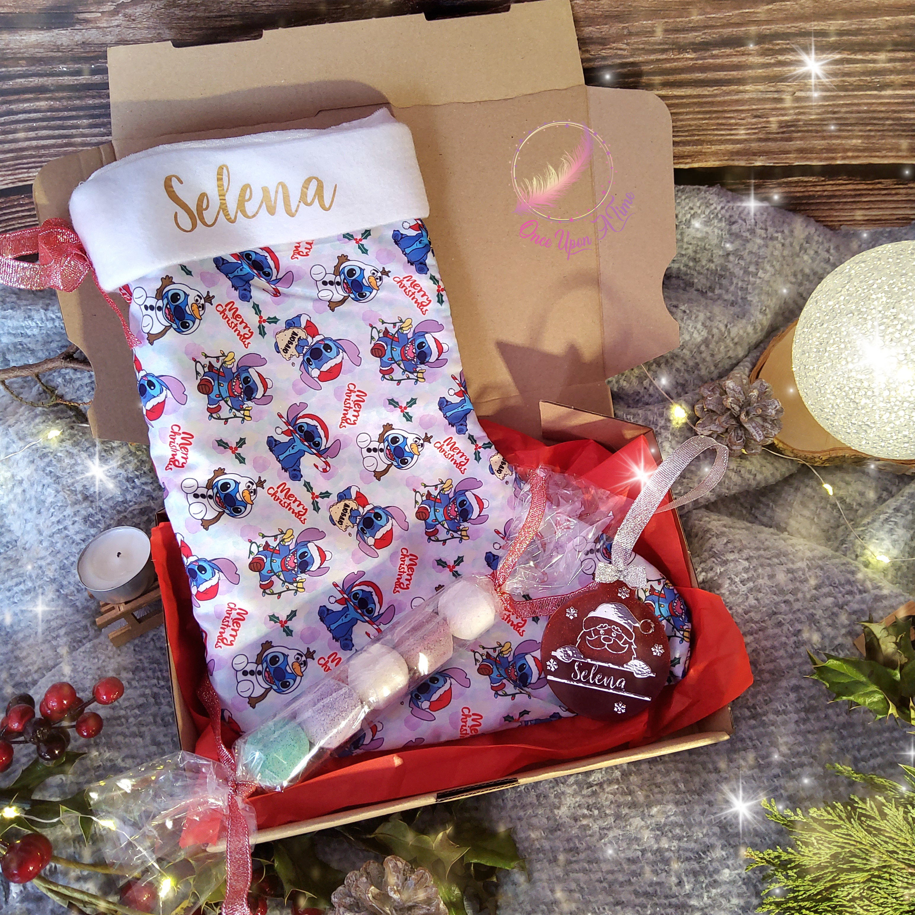 đđ
Coffret - Chaussette de NoĂ«l, boule plate en rĂ©sine bleu nuit OU verte, 5 minis boules de bain đ€¶đ