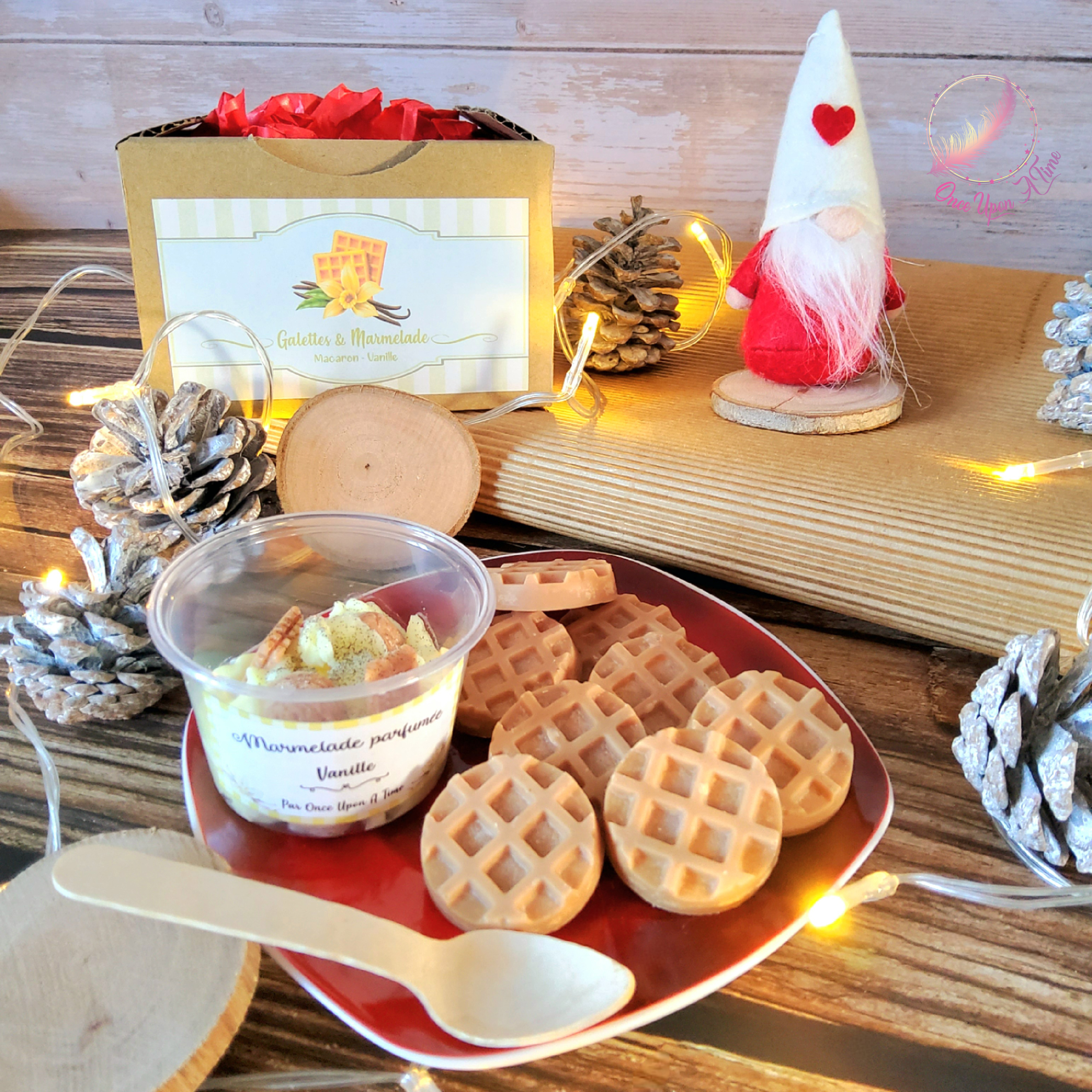 🎄🍭 Boite de douceurs - Marmelade crémeuse et mini galettes parfumées - Macaron vanille🍭🎄