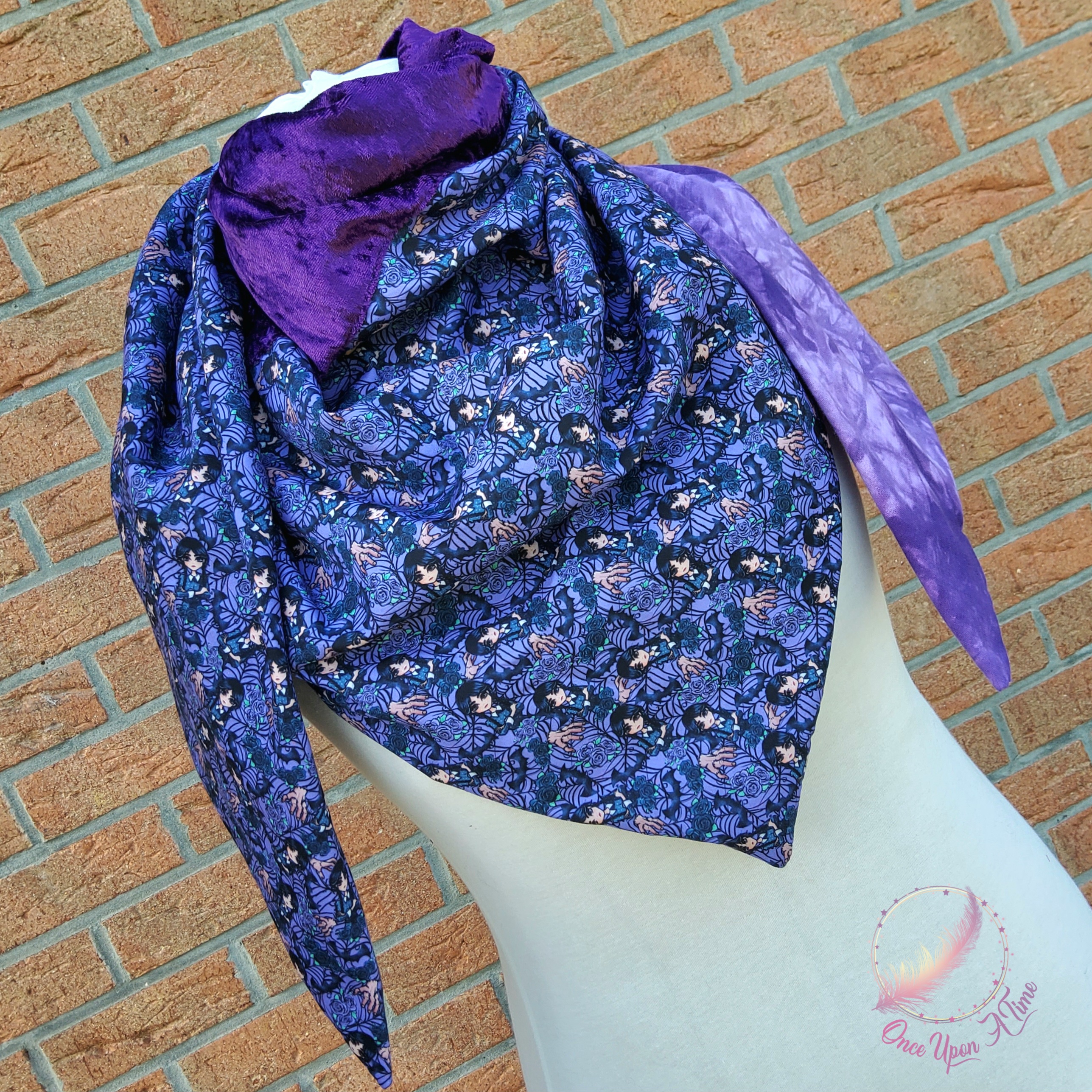 ❄️🍂 Foulard / Chèche femme et adolescent - Mercredi Addams 🍂❄️