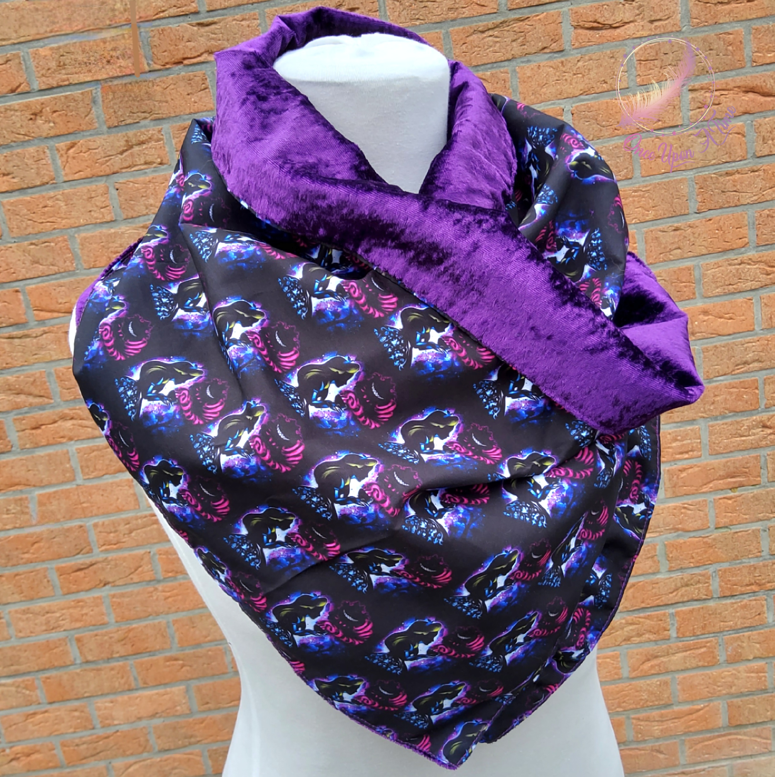 ❄️🍂 Foulard femme et adolescent - Alice au Pays des Merveilles et Chat de Cheshire 🍂❄️