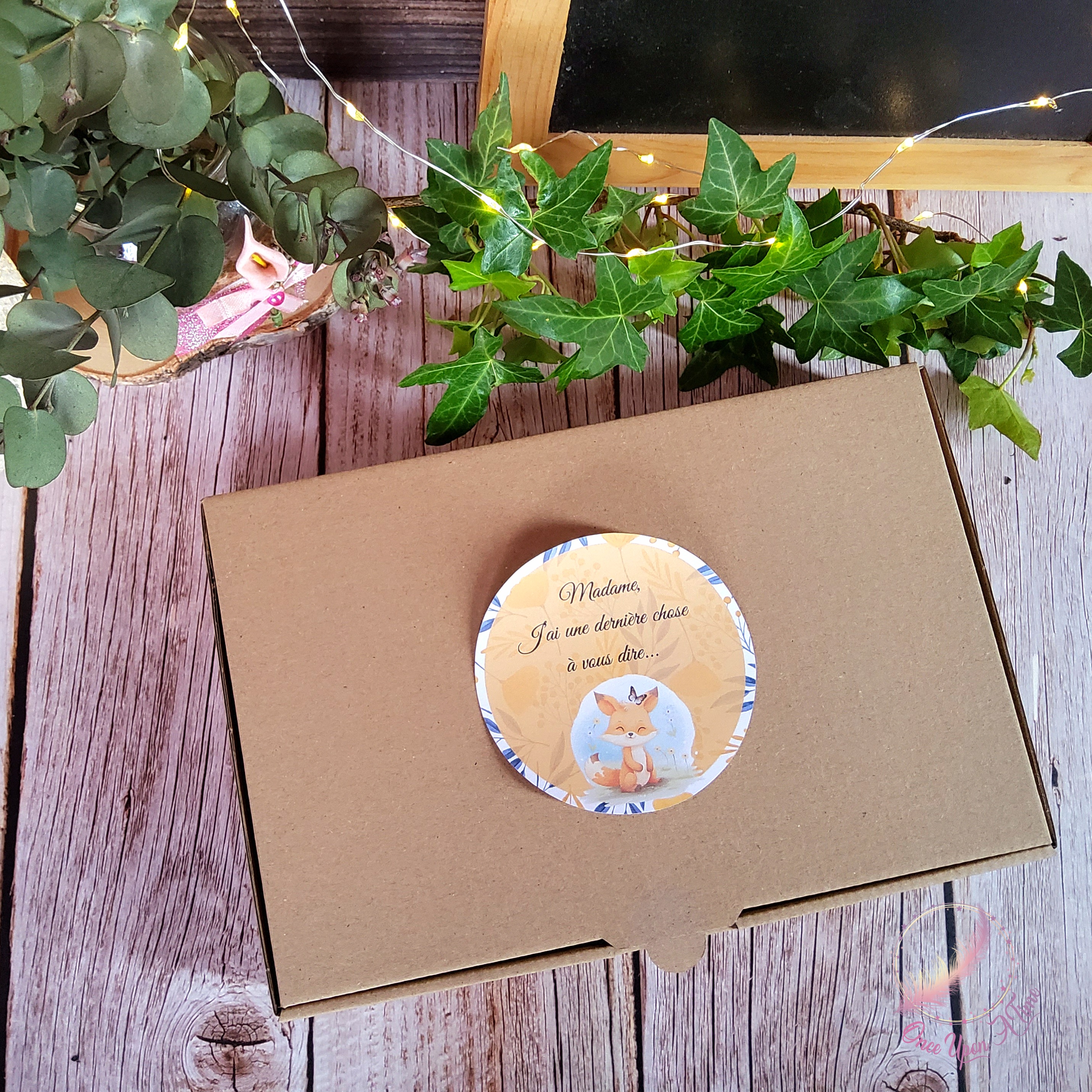 🎁🎀 Coffret cadeau : 1 marque-page, 1 bic, 1 porte-clés, 1 to do list - Plusieurs thèmes - Institutrice, instituteur, maître, maîtresse, puéricultrice  🎀🎁