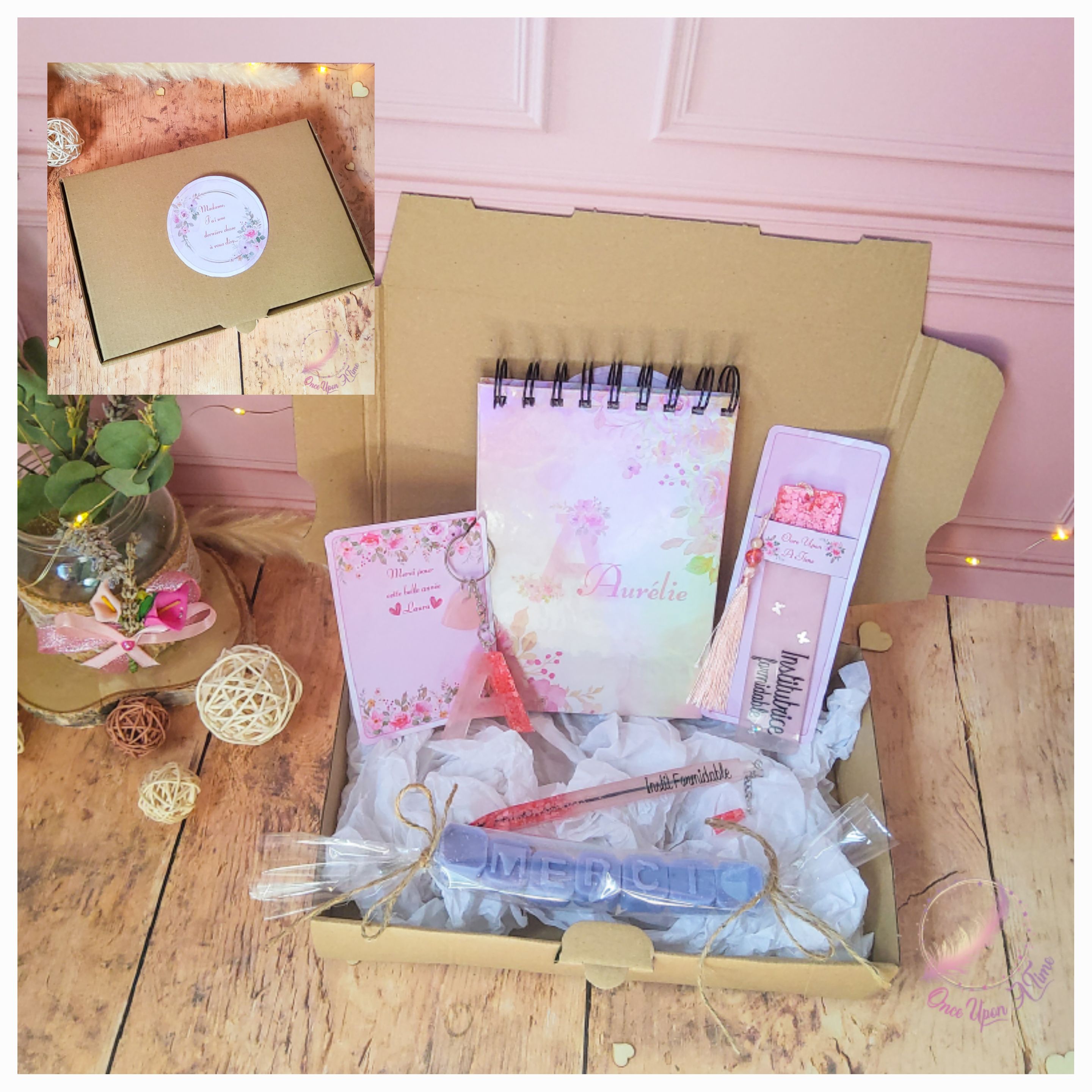 🎁🎀 Coffret cadeau : 1 marque-page, 1 bic, 1 porte-clés, 1 carnet, 1 fondant parfumé "Merci" - Institutrice, maître, maîtresse, puéricultrice formidable 🎀🎁