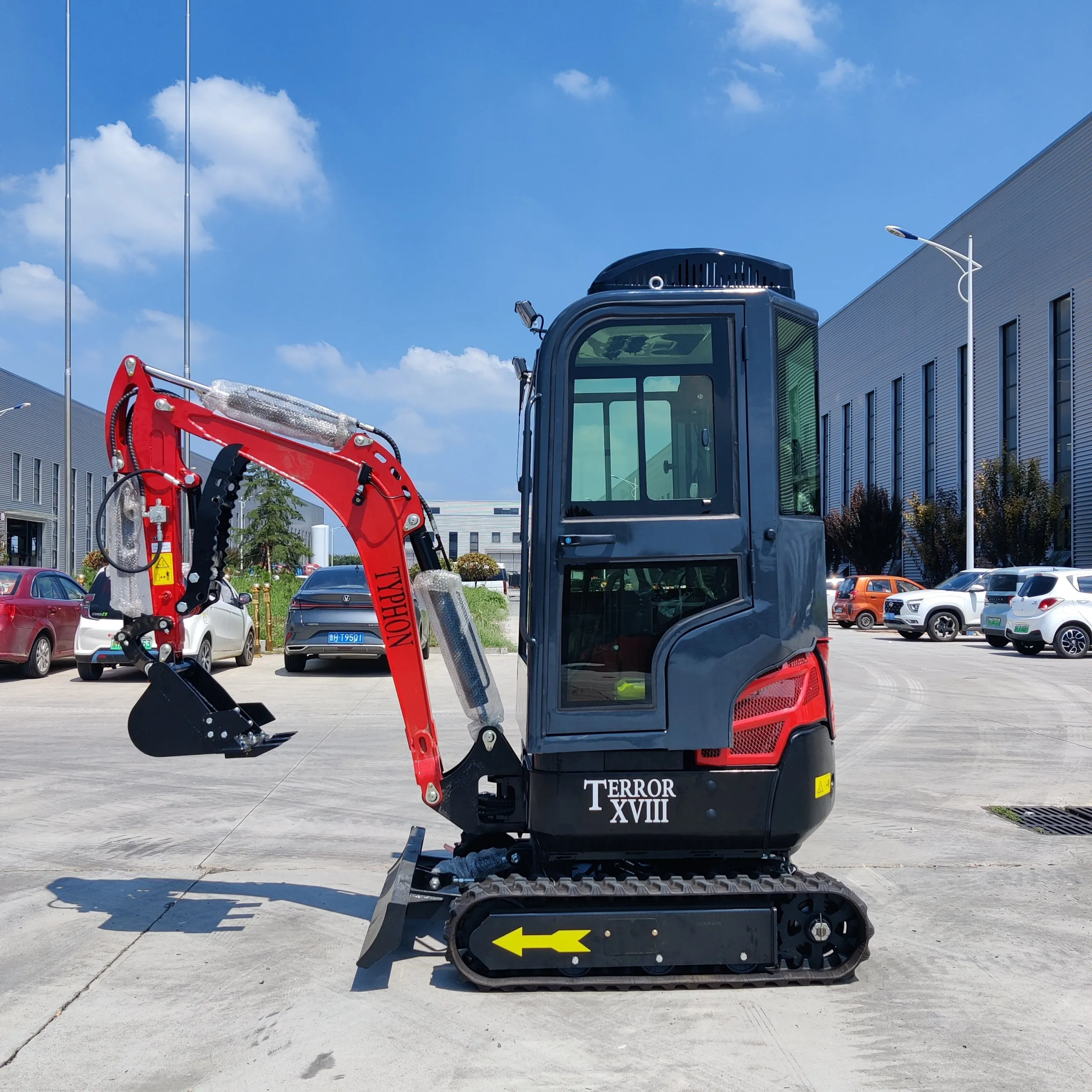 TYPHON TERROR XVIII Prestige 2 Ton Mini Excavator, KUBOTA Diesel Engine USA