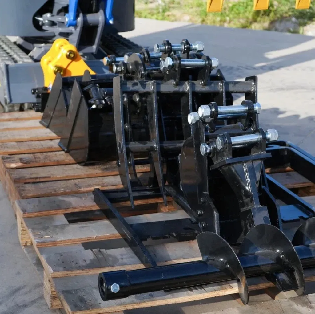 TERROR XI Mini Excavator Digger 13.5hp Gas B&S EPA Engine with 13 Attachments