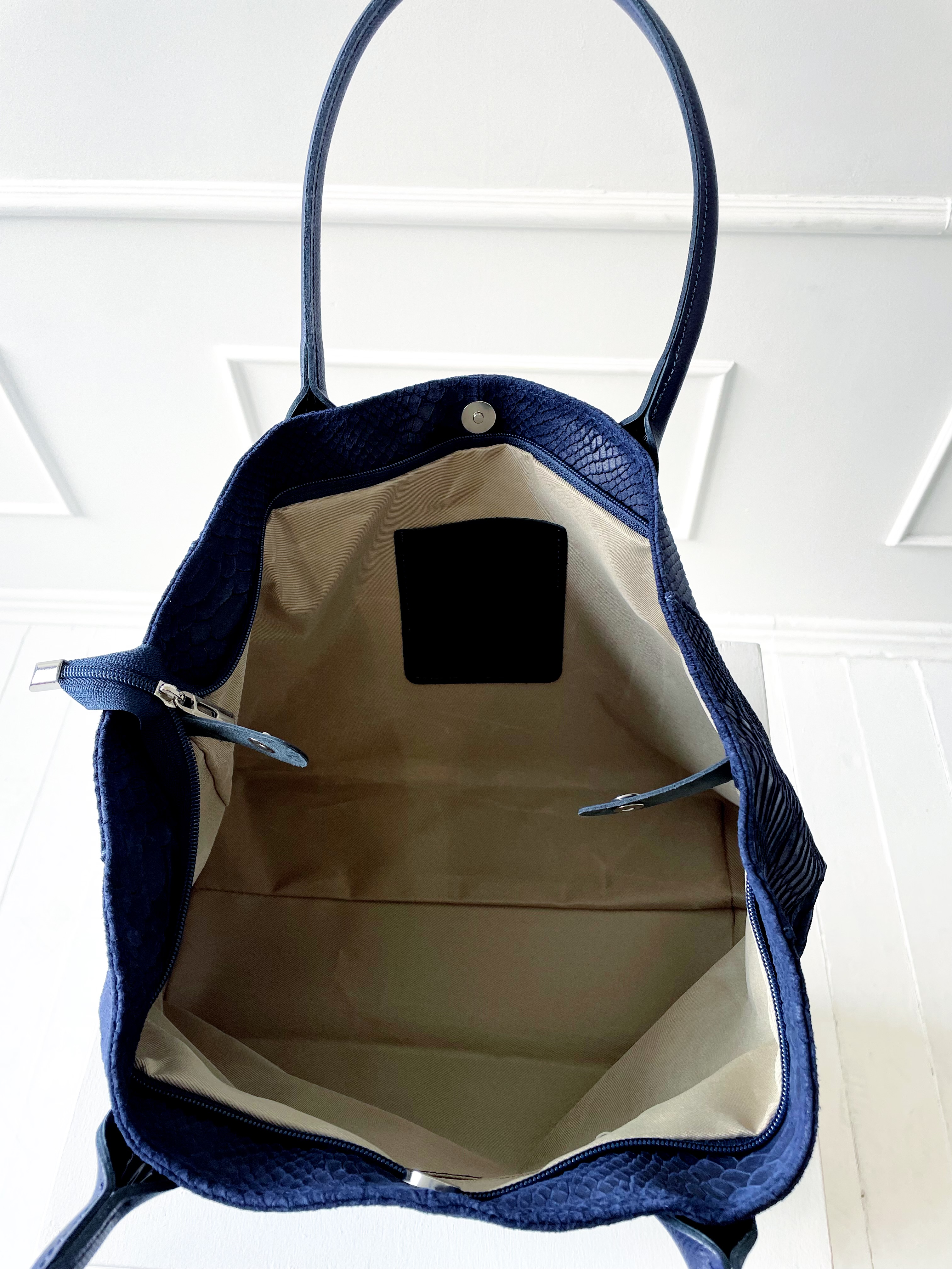 Indigo spalvos odinė rankinė 1127