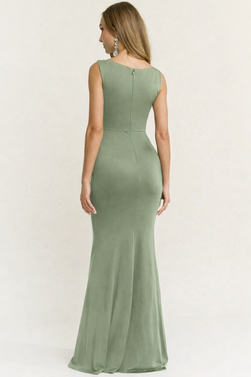 Mermaid Skirt Gold Brooch