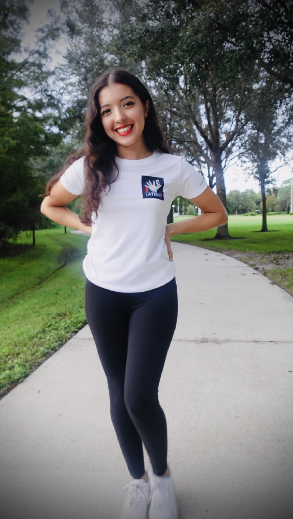 CAMISETA SOYLATINOUSA (MUJER) 