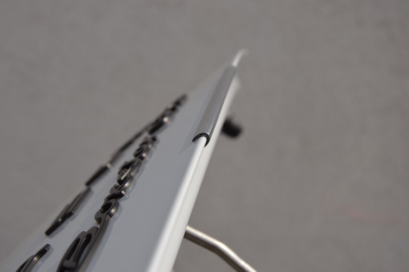 U-Form Chrom Zierleisten 8 Sticks á 14 cm mit Silikonhaftspur