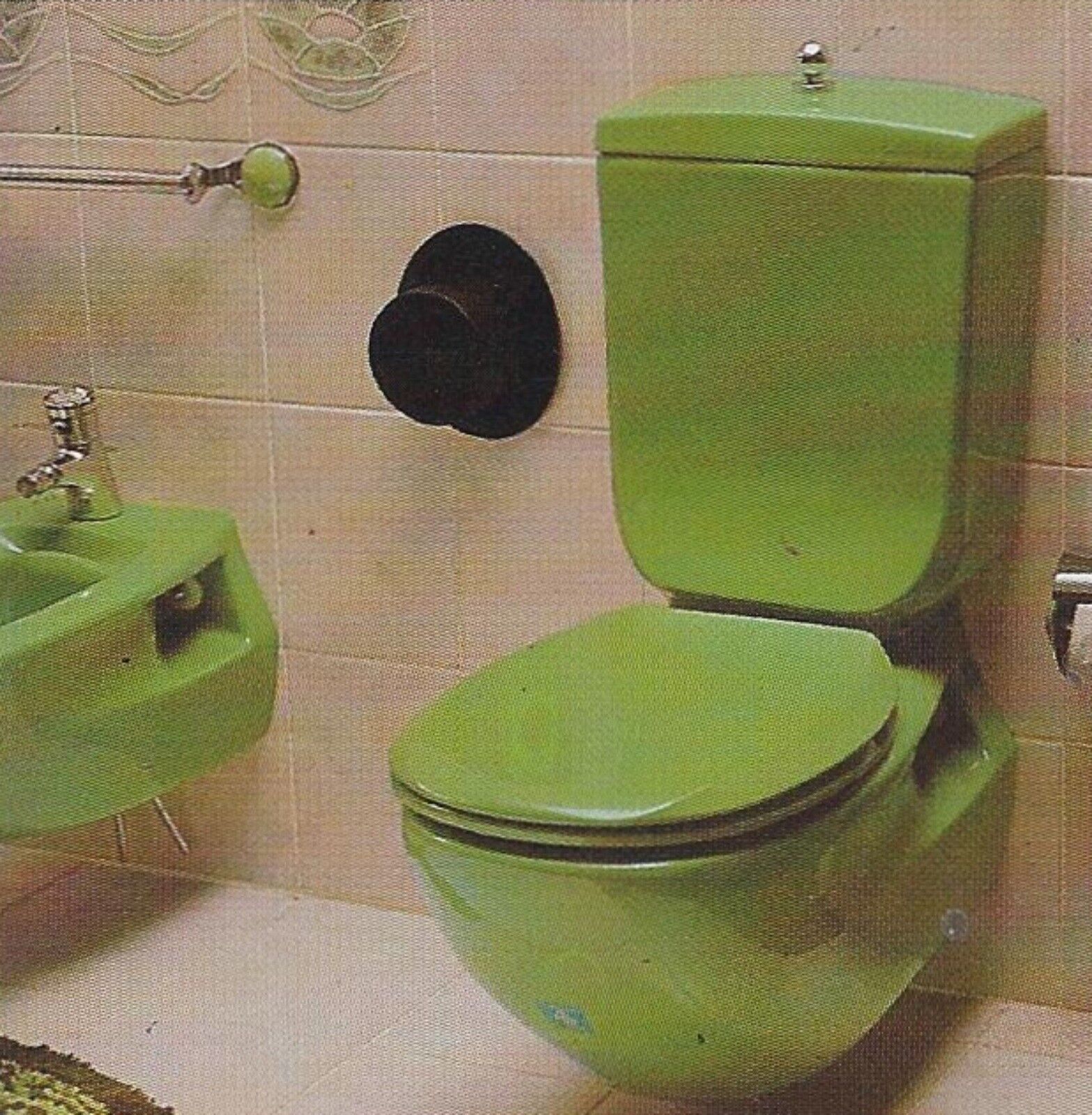 Toilettenpapier Rollen Halter "Gentleman" mit original Klorolle aus 1967