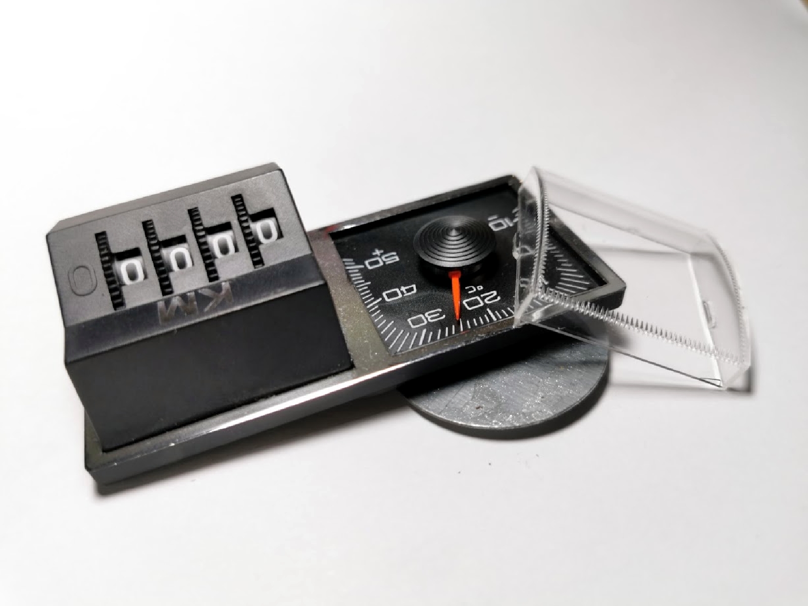 Mechanischer Kilometer Zähler Kilometermerker Kilometerzähler mit Thermometer