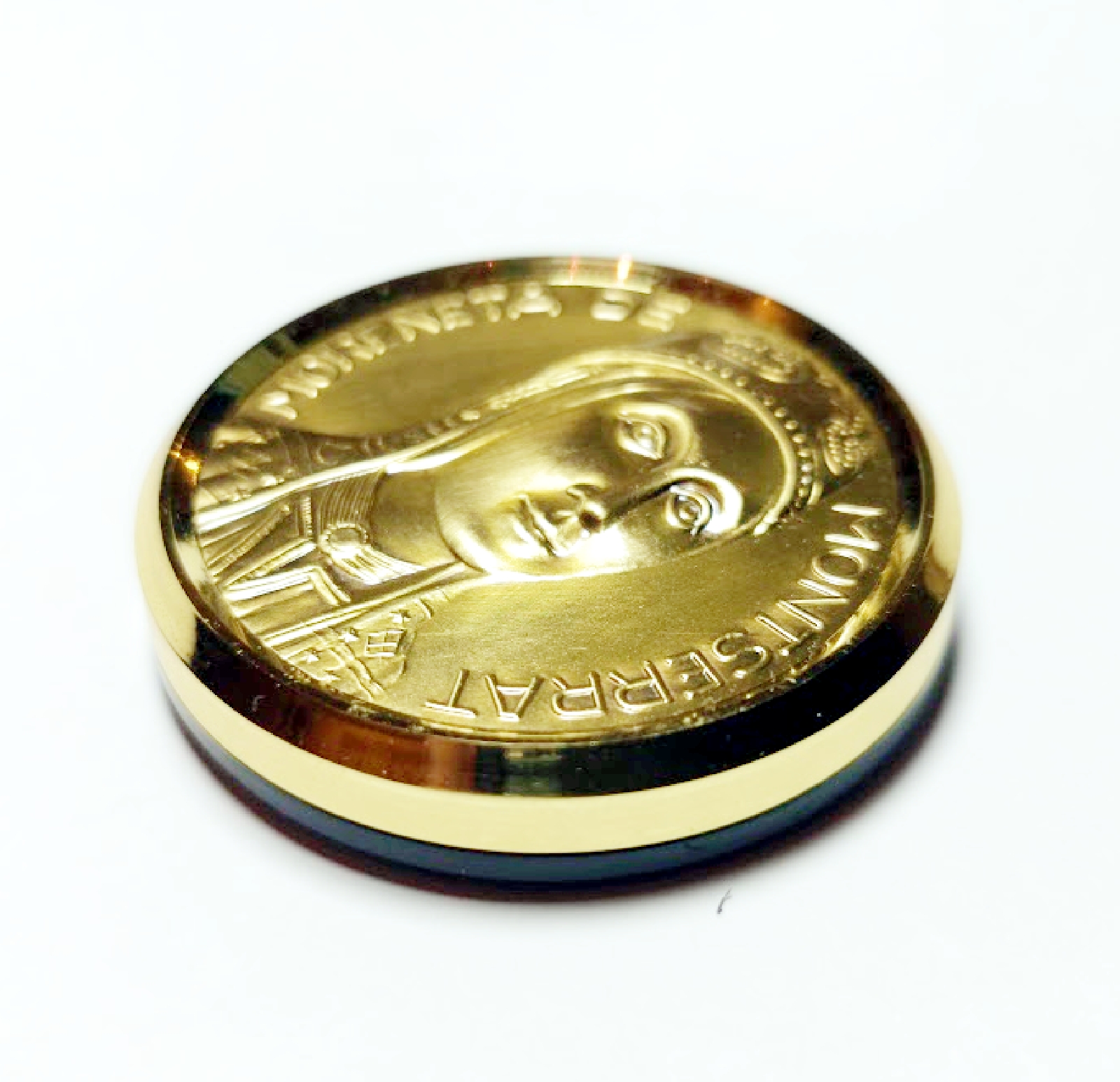 Schwarze Madonna Liebe Frau von Montserrat gold La Moreneta Relief 3D Medaille