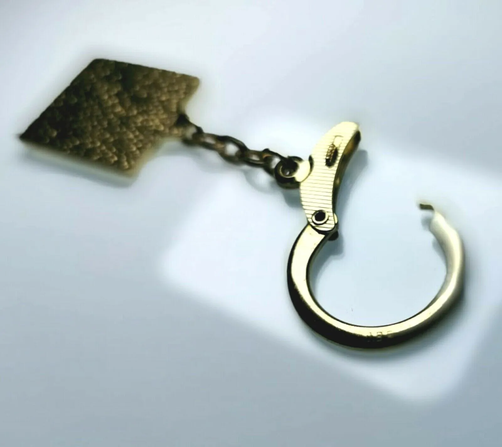 Mercedes Metall Schlüsselanhänger Anhänger Diamantschliff Stern Lüfterrad