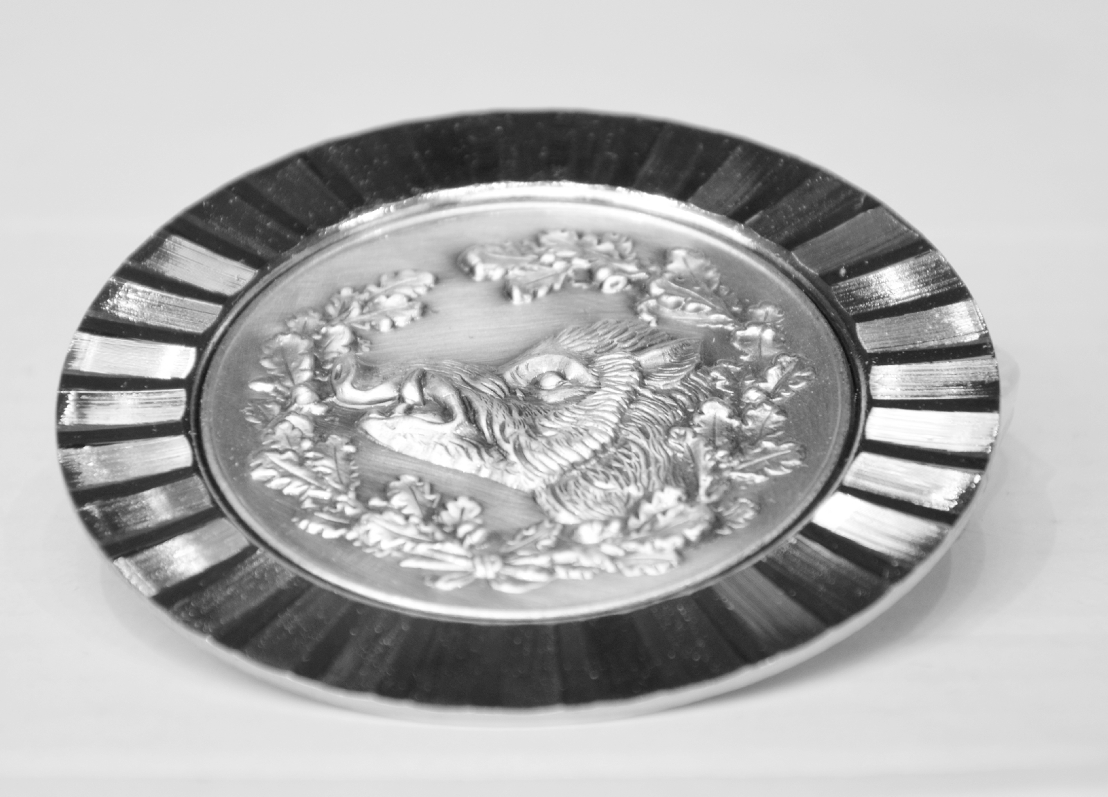 Wildschwein Bache Keiler Jäger Kühlergrill Relief Metall Plakette + Zubehör