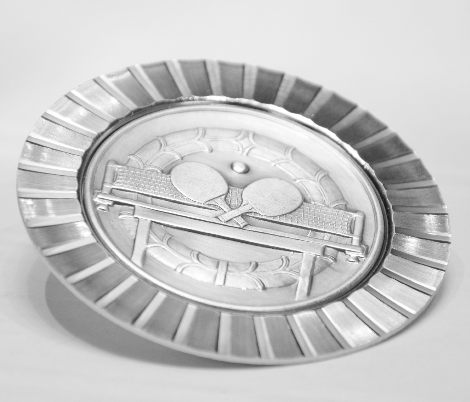 Tischtennis Sport Kühlergrill Relief Metall Plakette + Zubehör