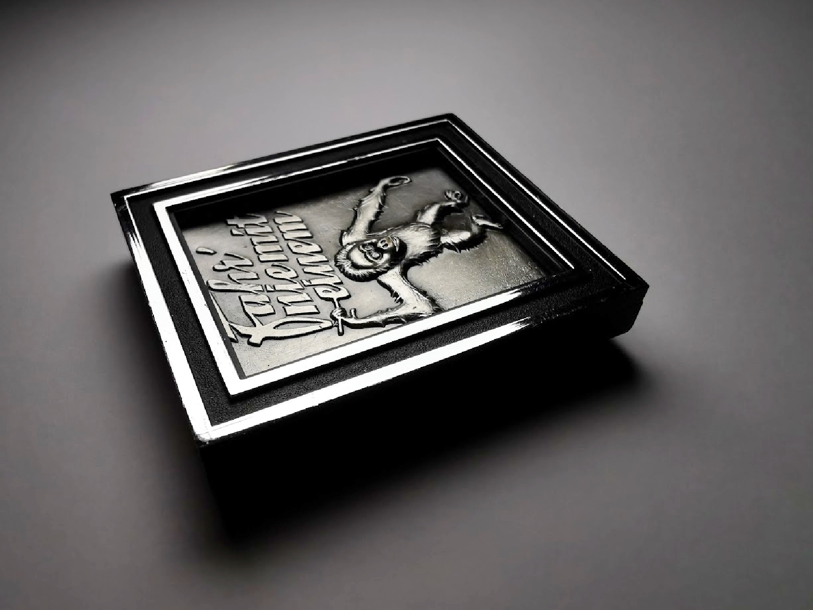 Fahr´nie mit einem Affen! Relief Metall Plakette 3D (gerahmt)