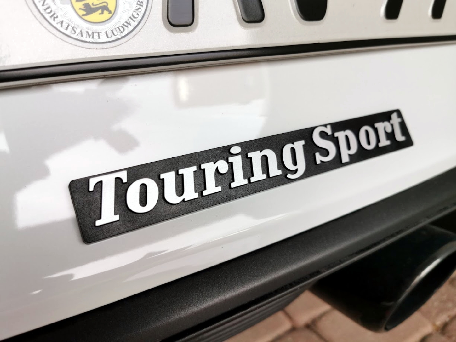 Auto Relief 3D Emblem Typenschild Touring Sport (ca. 20 cm)