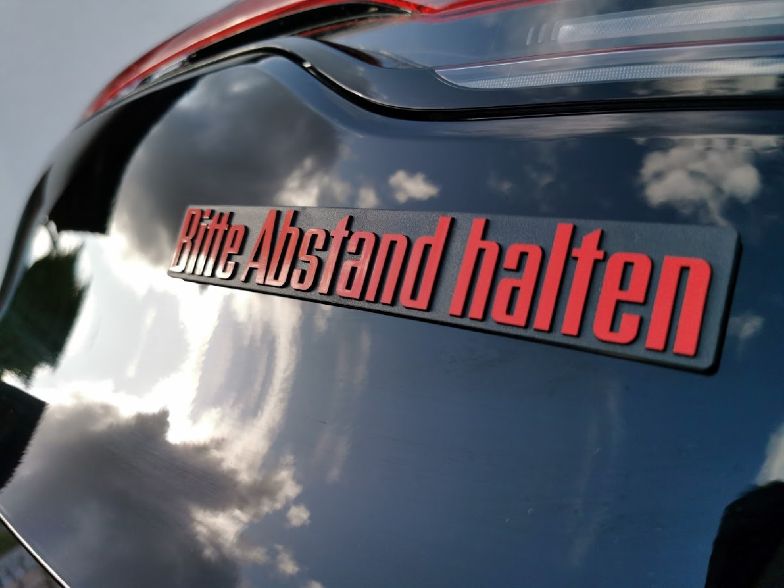 Auto Relief 3D Emblem Bitte Abstand halten (ca. 21 cm)