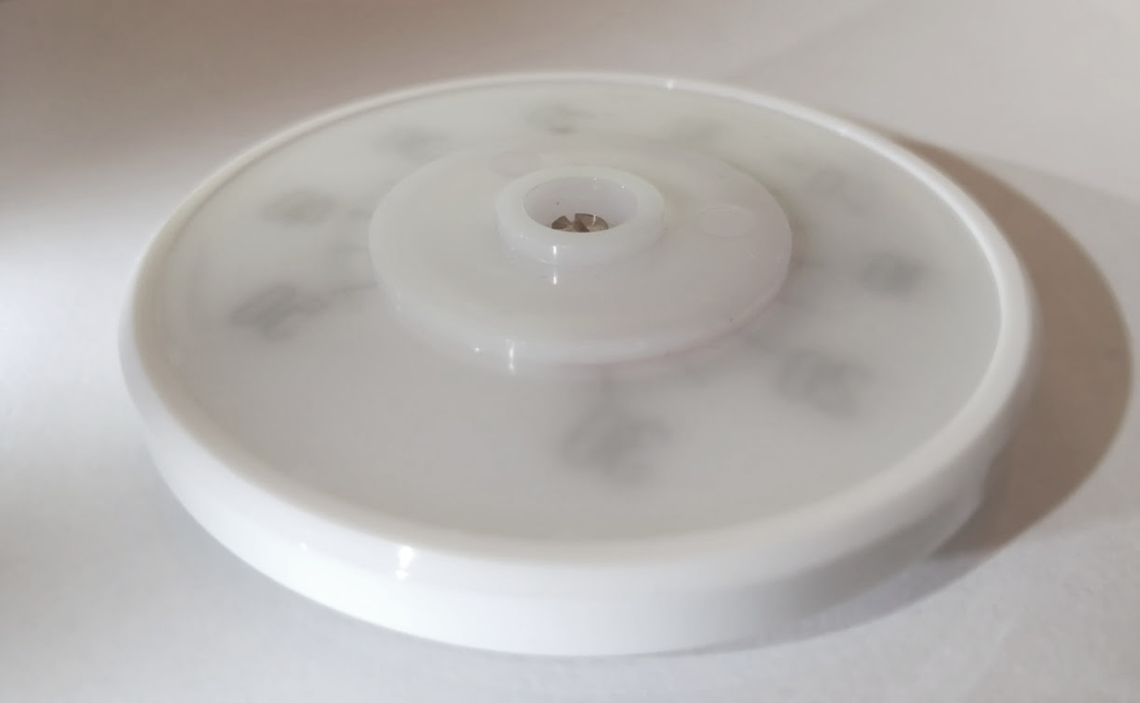 Thermometer teiltransparent innenbelüftet mit Halterung