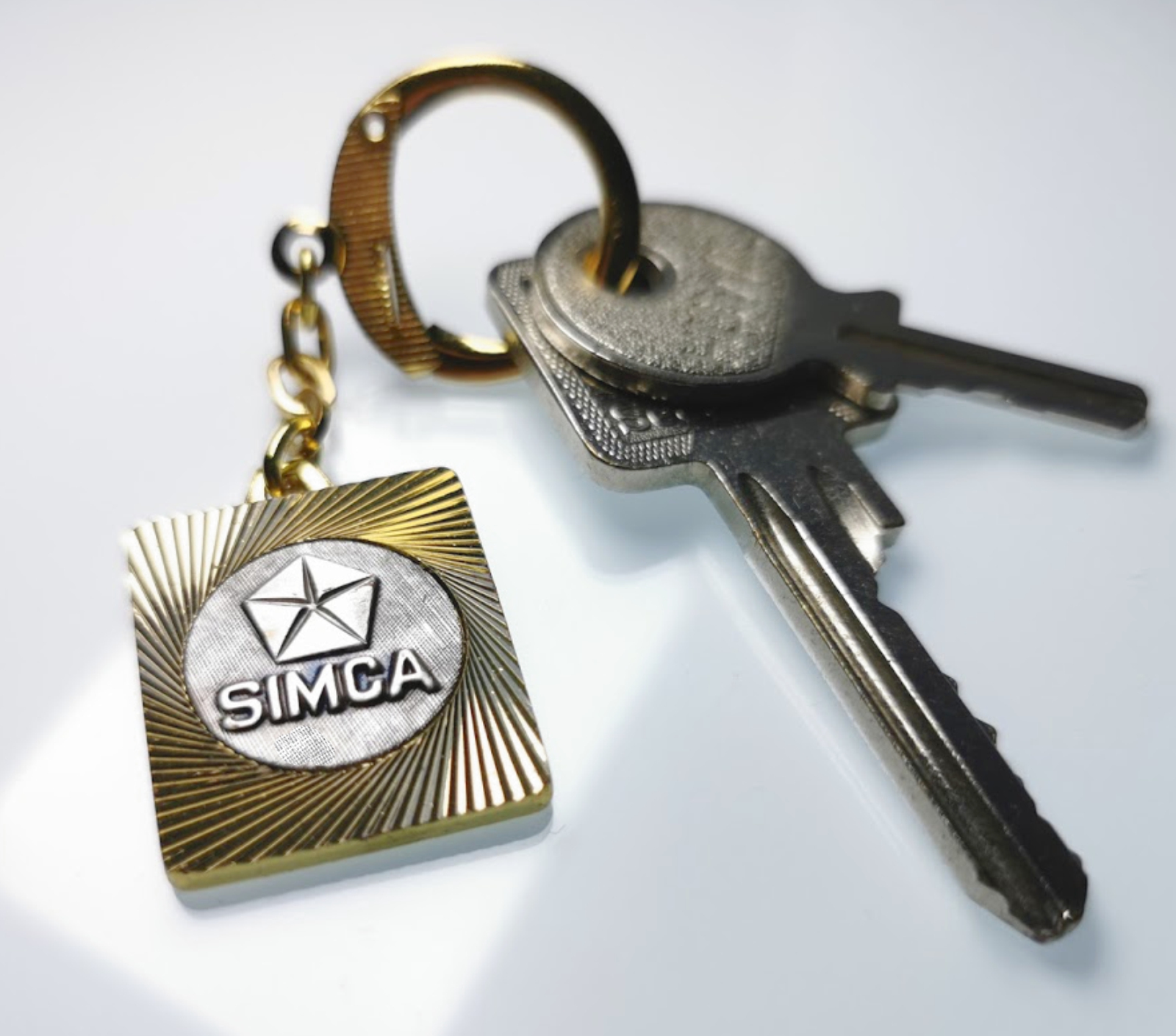 SIMCA Metall Schlüsselanhänger Anhänger Diamantschliff Lüfterrad