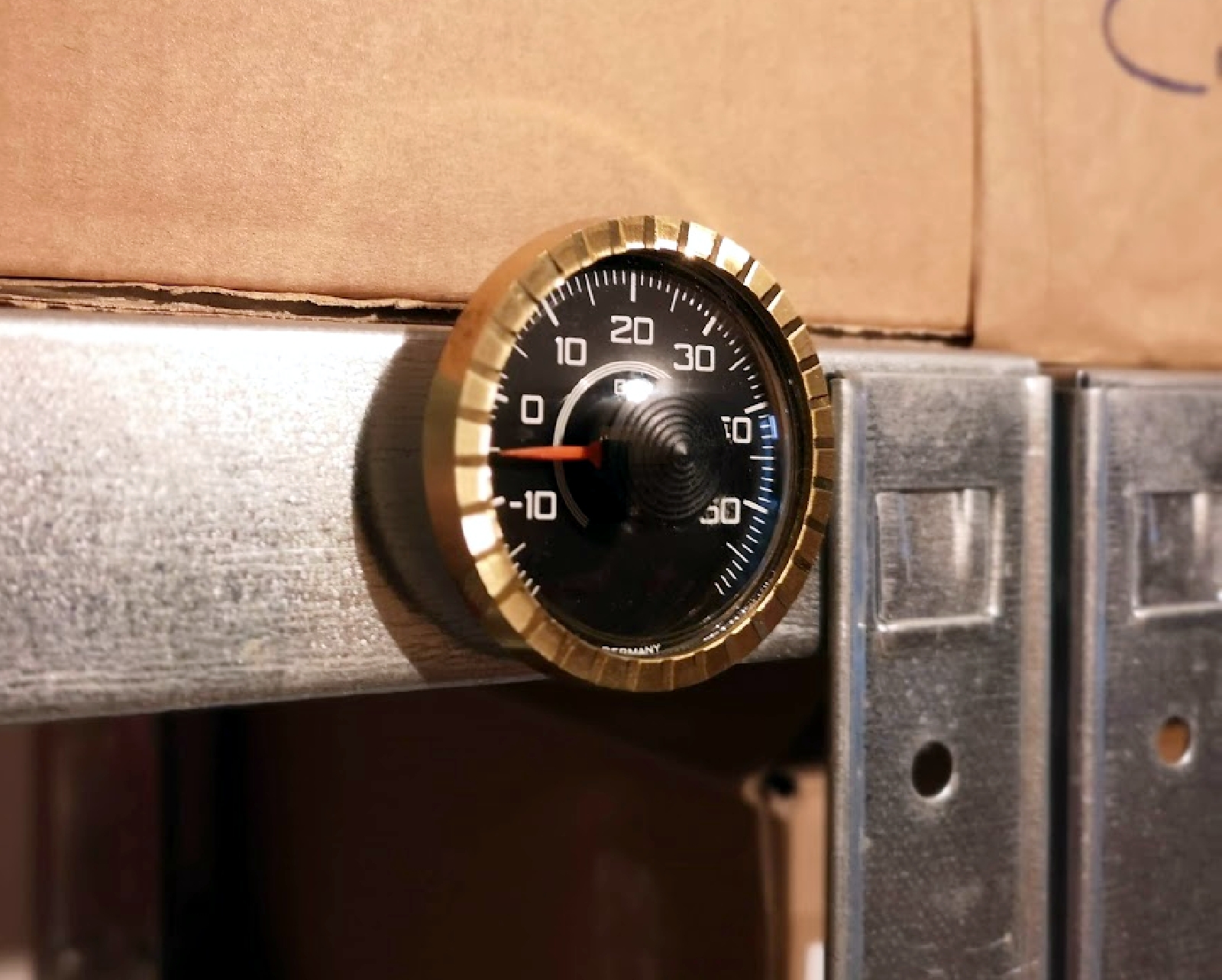 Auto Bimetall Thermometer 4,4 cm mit Magnethalter